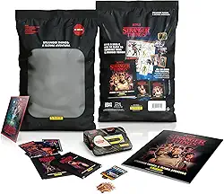 Kit Lata C/ 1 Álbum Brochura + 50 Envelopes de Figurinhas Stranger Things 2025 + 1 CARD LIMITED EDITION + 2 MAXI STICKERS