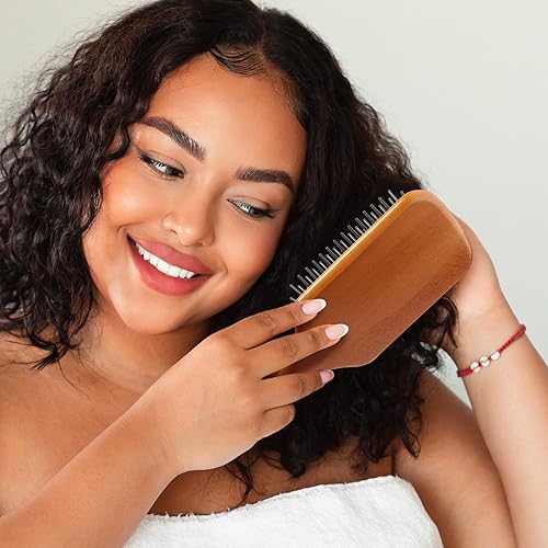 Miniatura 5 de RED by Kiss Cepillo de madera para desenredar, cerdas largas de madera de haya, cepillo para cabello grueso, rizado, fino, largo, corto, húmedo y