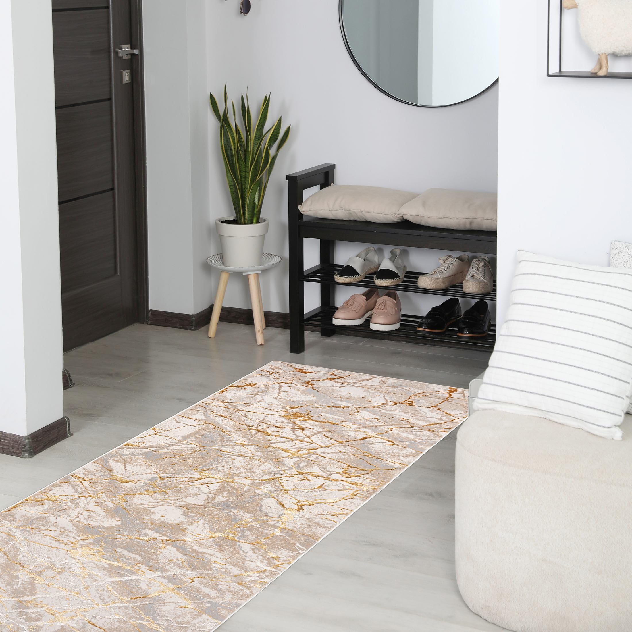 Mazovia Tappeto per Corridoio - Passatoia Corridoio Moderne - Motivo Astratto - Tappeto a pelo Corto per Ingresso, Salotto - Certificato Oeko-Tex - Tappeto Beige Crema con Oro 70x750 cm