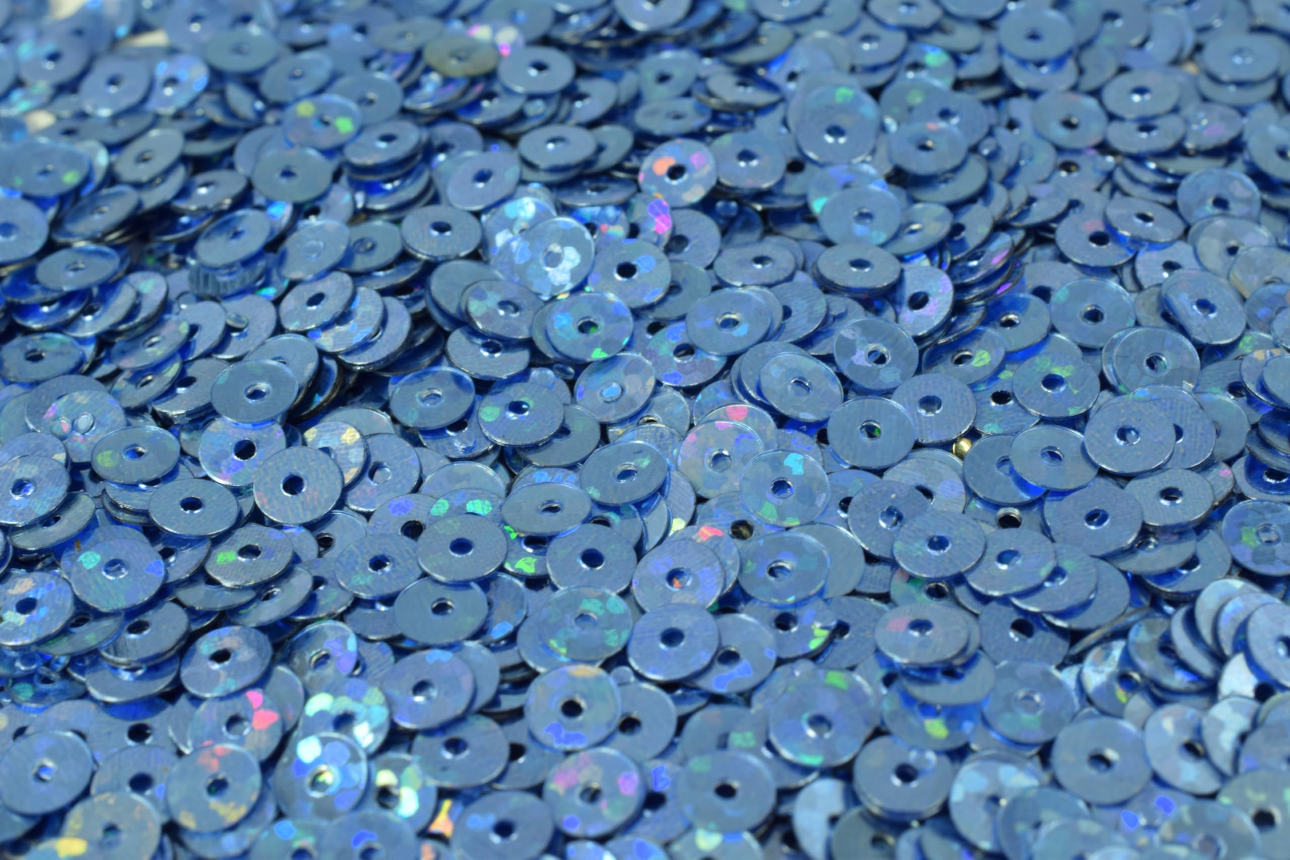 Flat Round Sequins 4mm, Iridescent Pastel – 40,000 PCS Bulk (1 LB) – Loose Sewing Paillettes for Embroidery, DIY Crafts, Clothing & Decoration (Sparkling Blue)