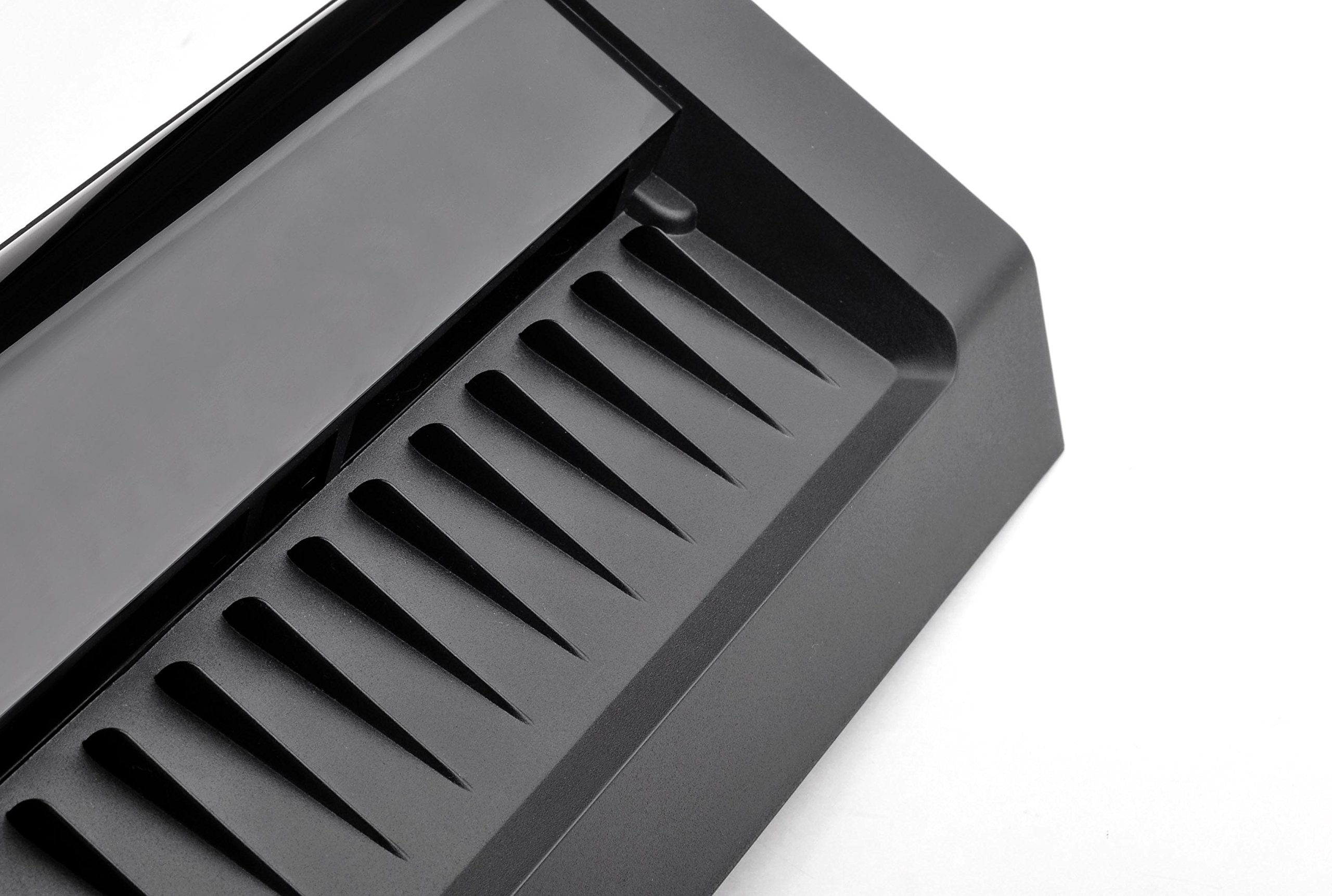 Silverstone SST-NB05B Almohadilla de refrigeración para portátil
