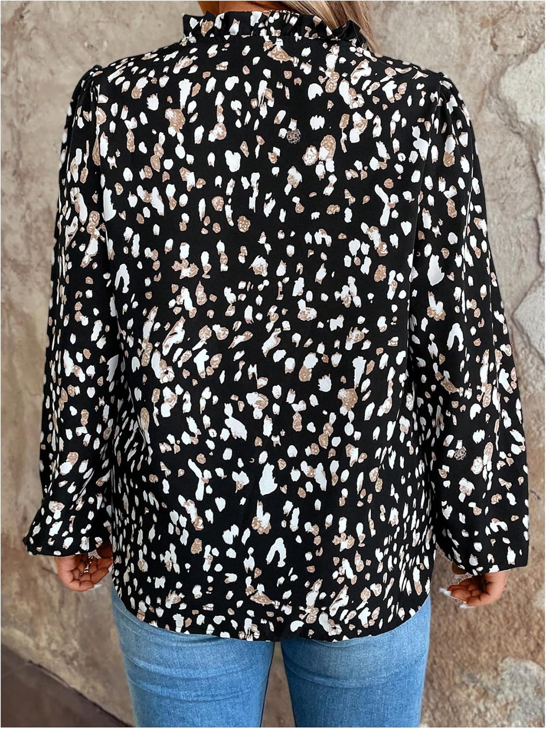 WDIRARA Women's Plus Size Floral Print V Neck Blouse Puff Long Sleeve Casual Shirts - Image 3