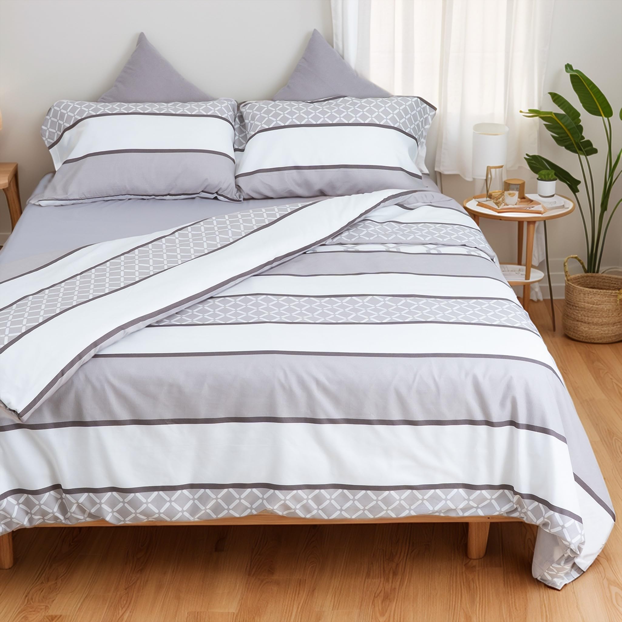 Etrexonline Juego de Funda Nórdica 4 Piezas Cama 150 Microfibra Suave Transpirable - 1 Funda Edredón 220x240 cm, 1 Bajera 150x200+30 cm y 2 Fundas de Almohada 50x75 cm (Pluma Azul) — view 27