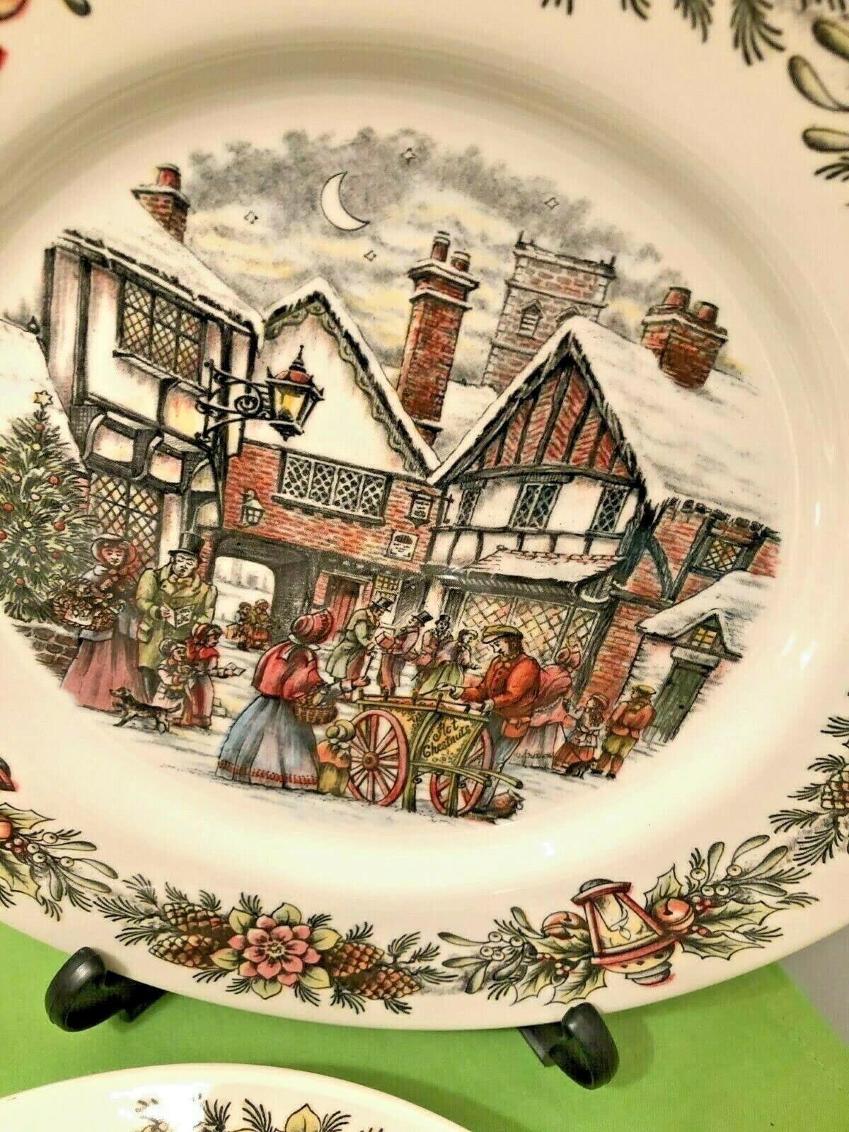 Amazon.com | Royal Stafford Toy Shop Holiday/Christmas Dinnerware