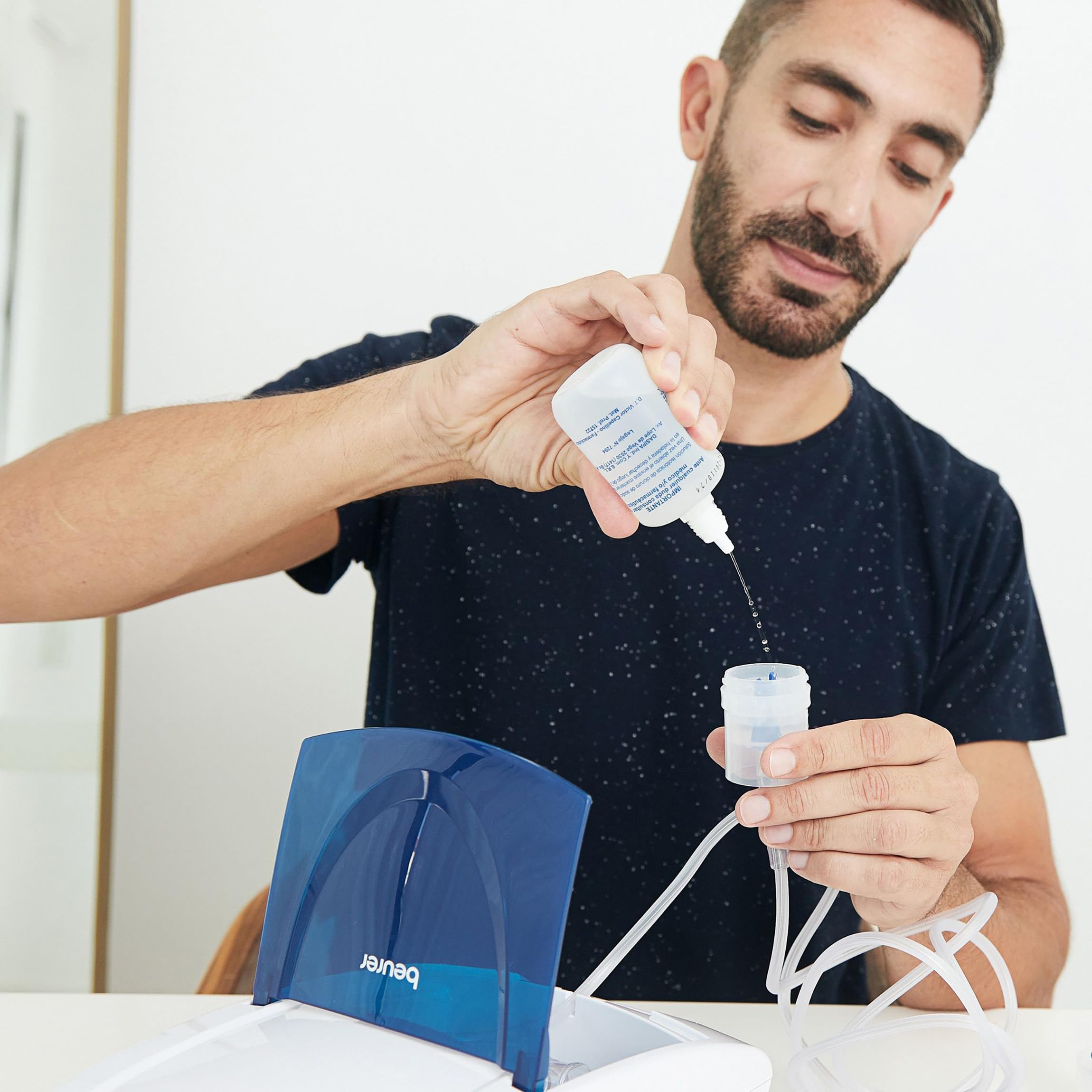 Beurer IH 21 Aerosol Ad Aria Compressa Con Accessori Completi, Nebulizzazione di Farmaci Liquidi per raffreddore, asma e malattie respiratorie, Capacità di nebulizzazione (> 0,20 ml/min)