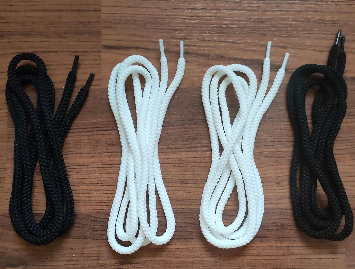 4 Pieces Black/White Round Hoodie Drawstrings Cord Replacement 6mm X 53 Inch Draw String for Sweatpants, Sweatshirt, Jacket, Coats, Shorts, Pants, Swim, Trunks, Sewing Threader