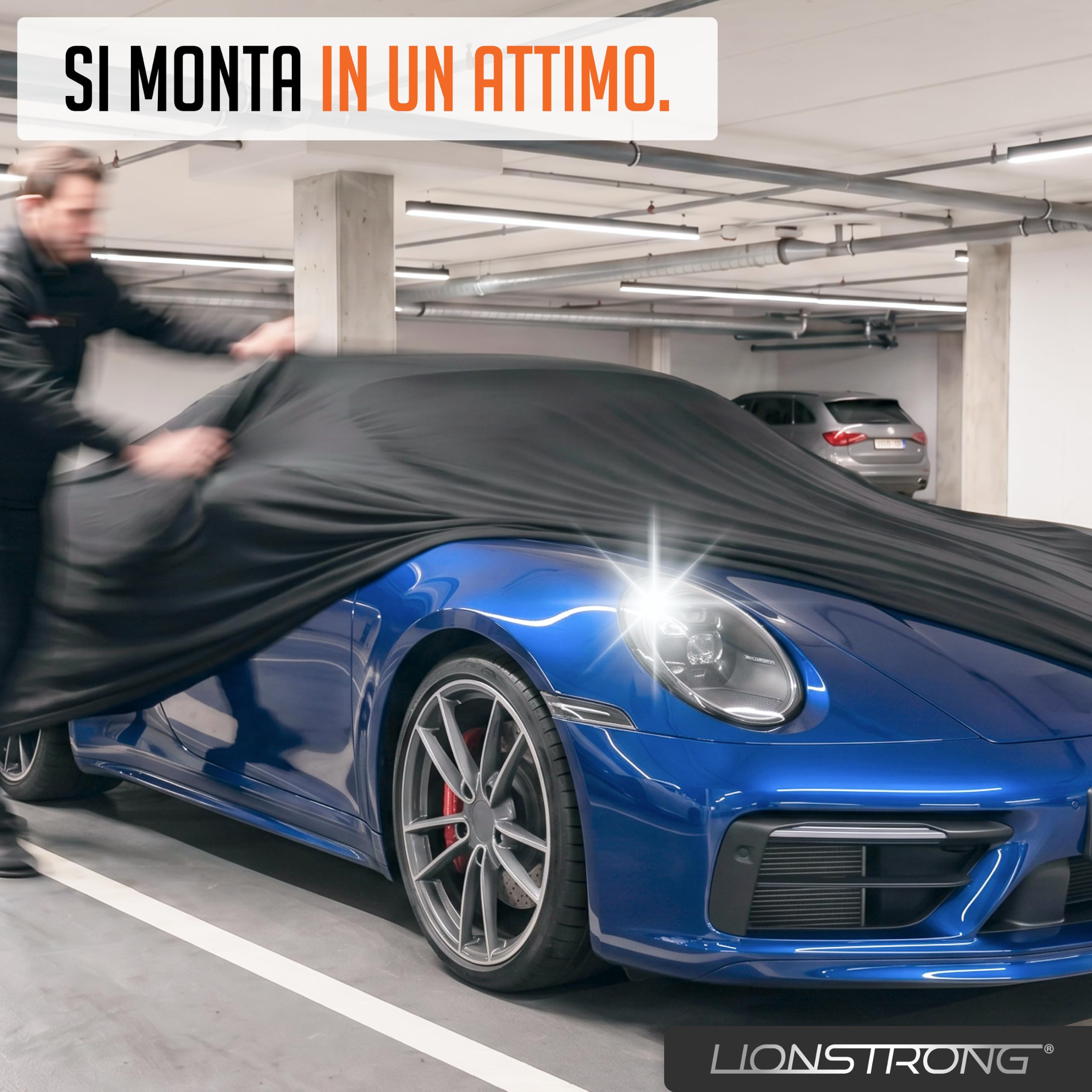 Copertura per auto per interni – Protezione affidabile da polvere e sporco per utilitarie, berline e SUV – Con custodia – Fissaggio sicuro grazie all'elastico – Design sportivo