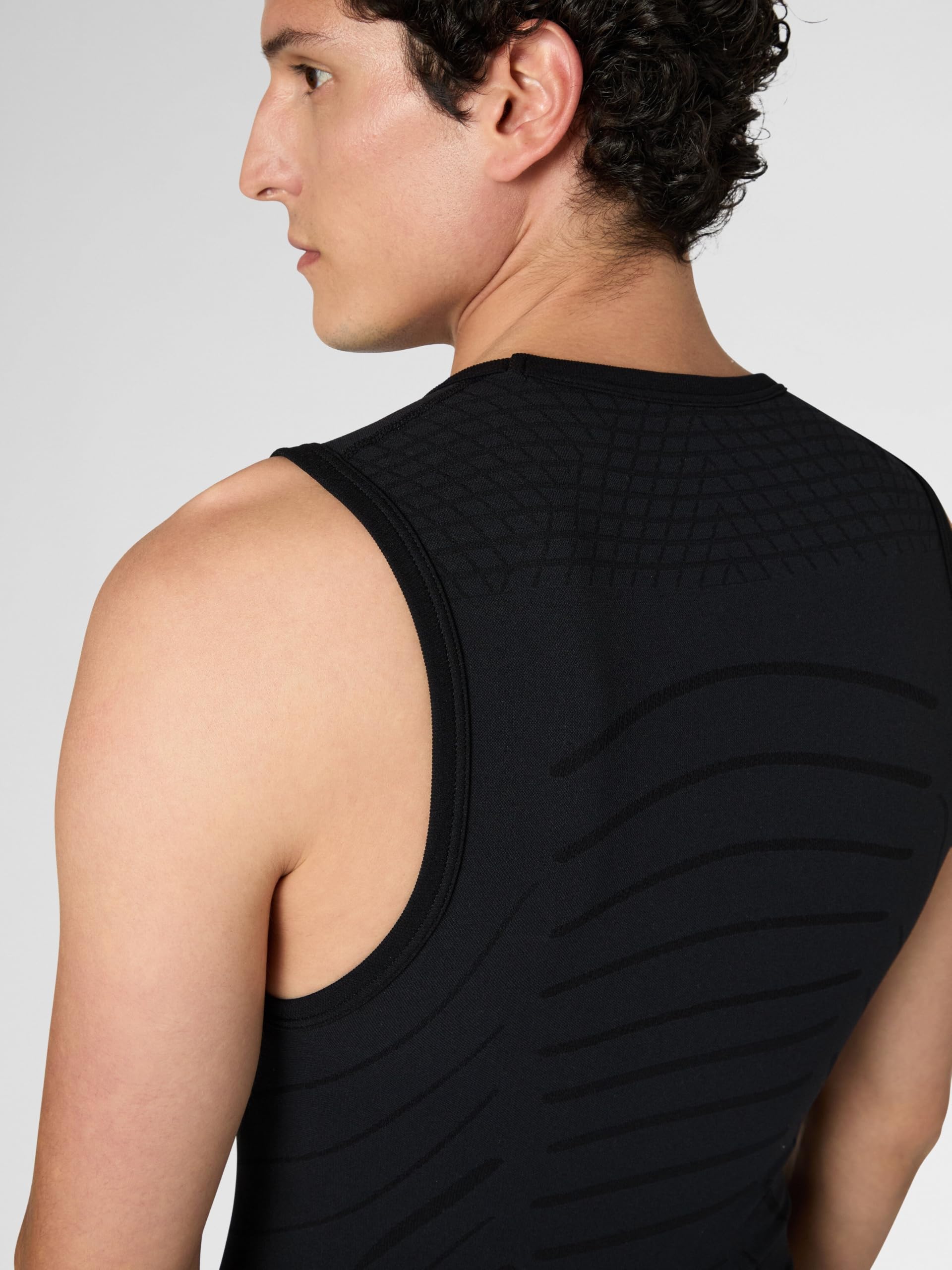 UYN Bielizna Mężczyźni UYN MAN MOTYON 2.0 SLEEVELESS