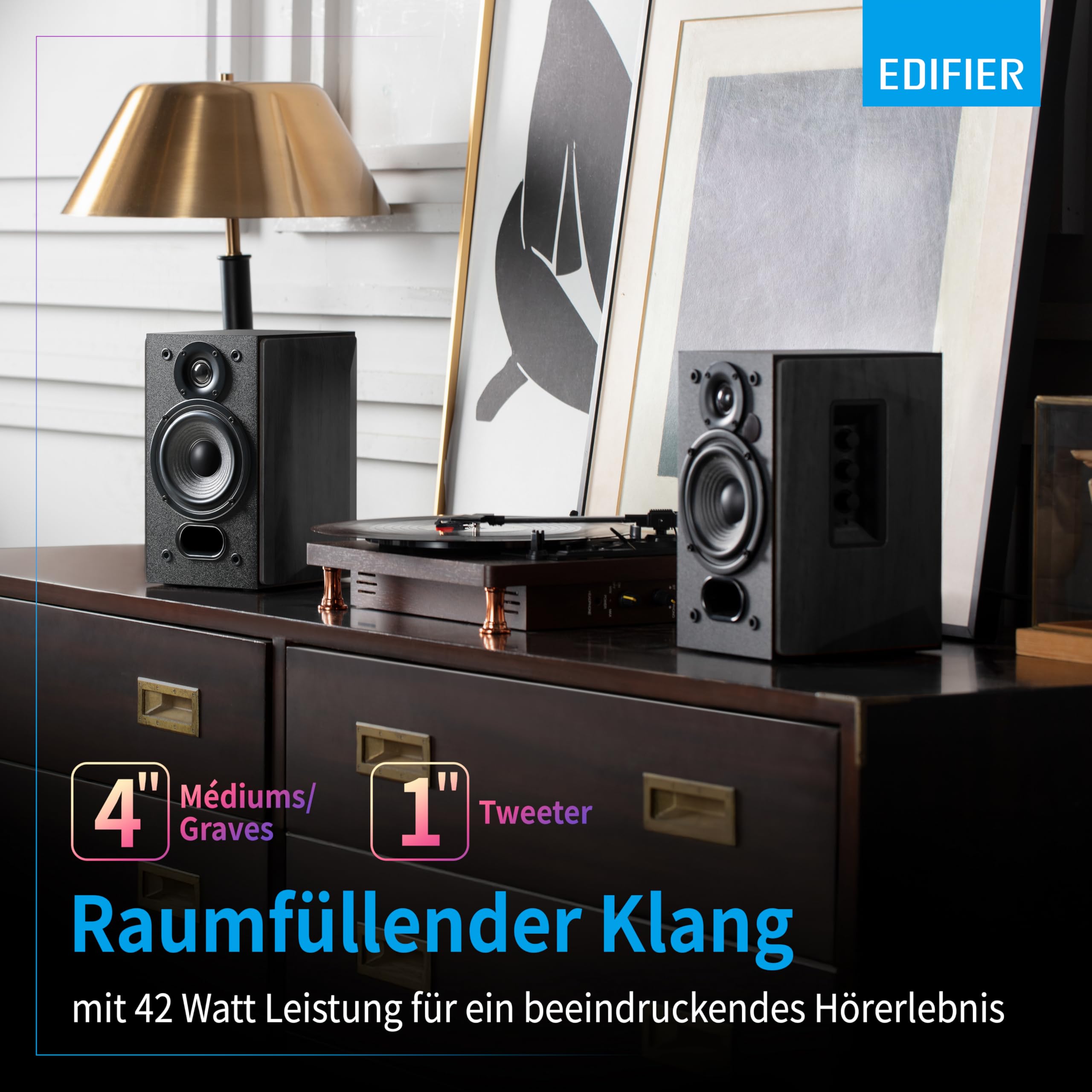 EDIFIER Studio R1380T 2.0 Regallautsprecher-System (42 Watt) im Echtholzgehäuse (MDF). Zwei LINE IN Anschlüsse. Infrarot-Fernbedienung und seitliche Bedienelemente für Bässe, Höhen und Lautstärke.
