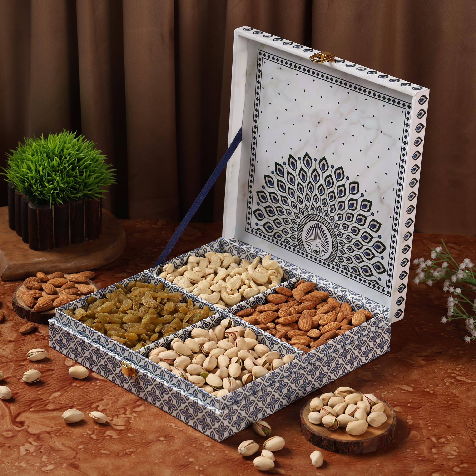 Riwaz Luxury Mor Pnakh Giftbox,filled Almonds, Cashew, Pistachio & Raisins| 4 Column designer Box|100% Natural & healthy |A Thoughtful Present for Corporates, Wedding & Festival Gifting