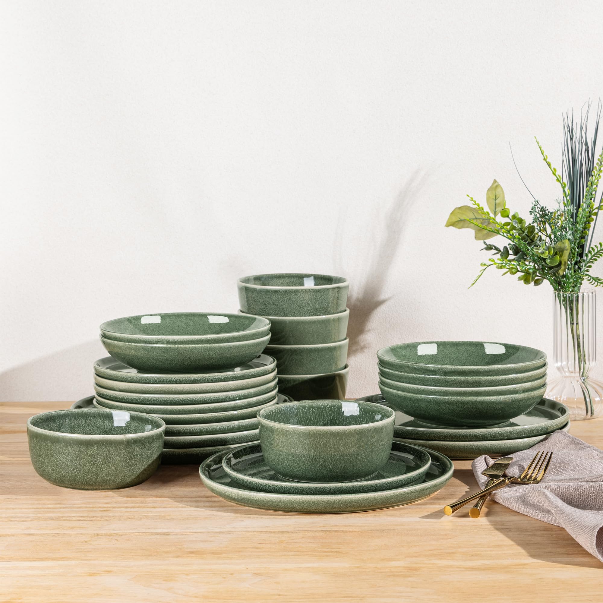 GBHOME Dinner Set for 6, 24 Piece Stoneware Set - Round Reactive Glaze Plates & Bowls, Highly Chip and Crack Resistant | Dishwasher and Microwave Safe Crockery Set