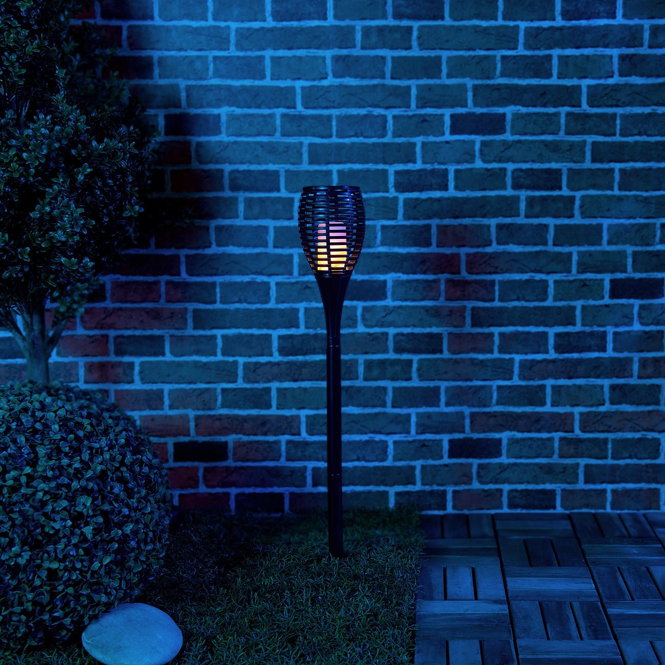 Luminea Gartenfackel: 2er-Set LED-Gartenfackeln,realistisches Flammenflackern,2.000-mAh-Akku (Fackeln, LED Gartenfackel, Torch)