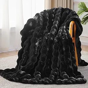 Faux Fur Throw Blanket, 1000GSM Fluffy Soft Bubble Blanket for Couch Bed, Cozy Plush Warm and Thick Blanket, Fuzzy Rabbit Lola Throw for Living Room Bedroom 50''*60'' Black