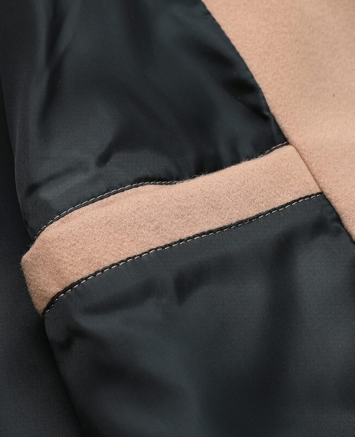 A Close Look at the ThCreasa Walker Coat's Interior Pocket