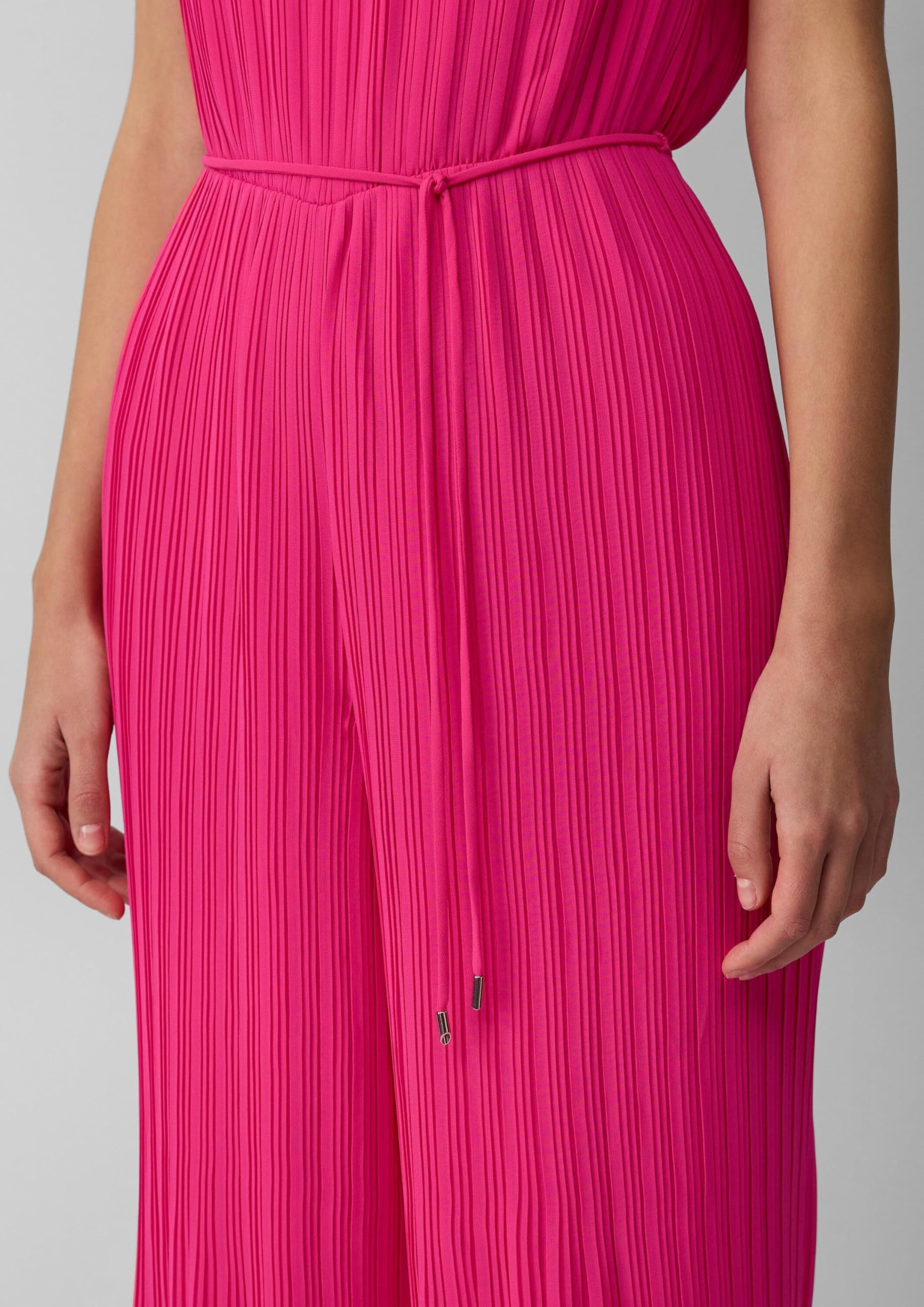s.Oliver Plissierter Jumpsuit aus Chiffon mit Bindegürtel