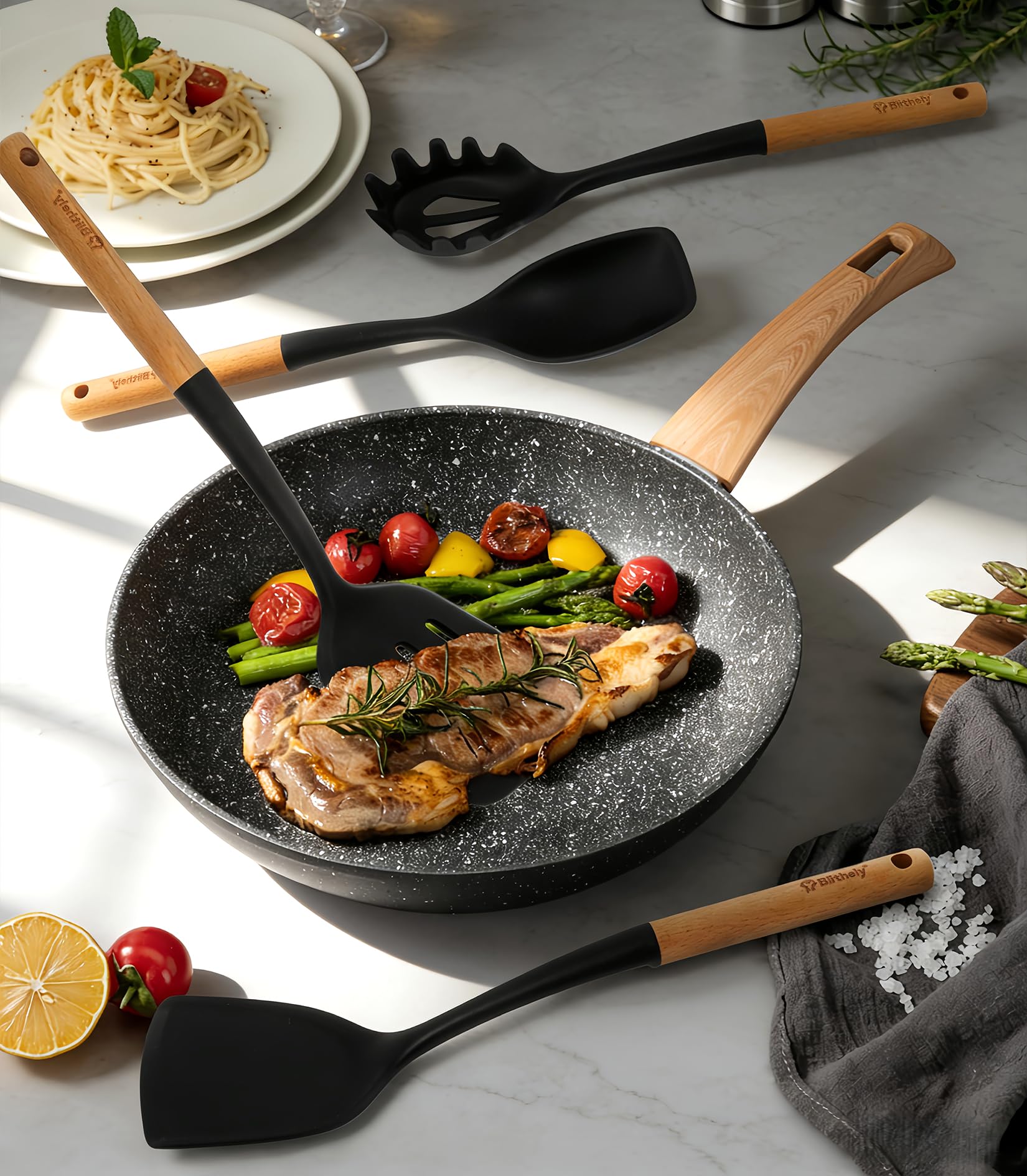 Silikon-Kochutensilien-Set, 6 Stück, großes Küchenutensilien-Set mit Holzgriff, hitzebeständiges Silikon-Utensilien-Spatel-Set für antihaftbeschichtetes Kochgeschirr, Spatel, Pfannenwender, Löffel