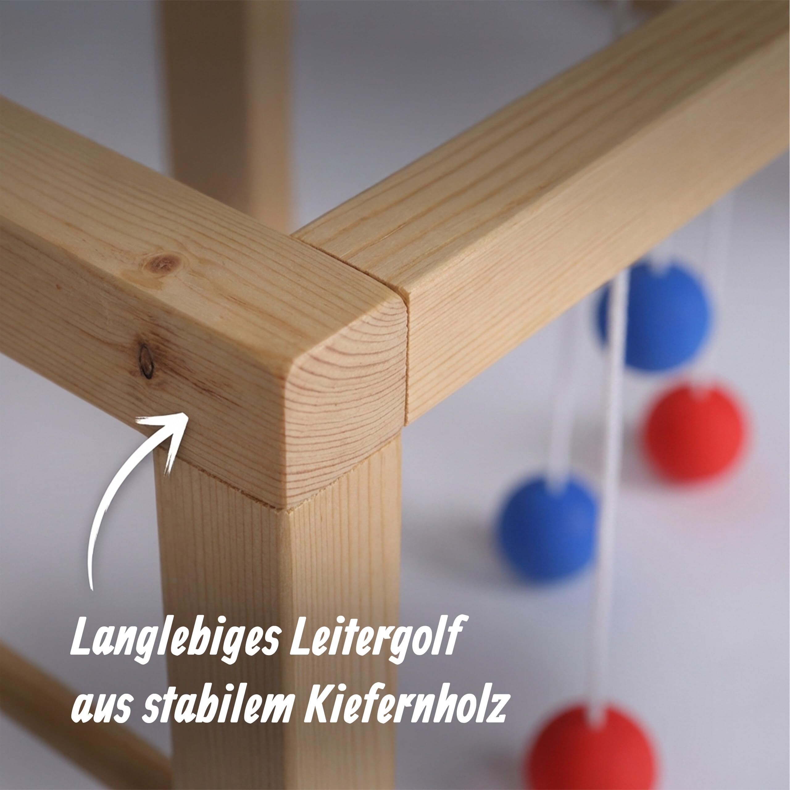 Relaxdays Leitergolf, Wurfspiel für Garten, Outdoor Spiel Kinder, Leiterspiel mit 6 Bällen, HBT 89x64x45 cm, Holz, Natur