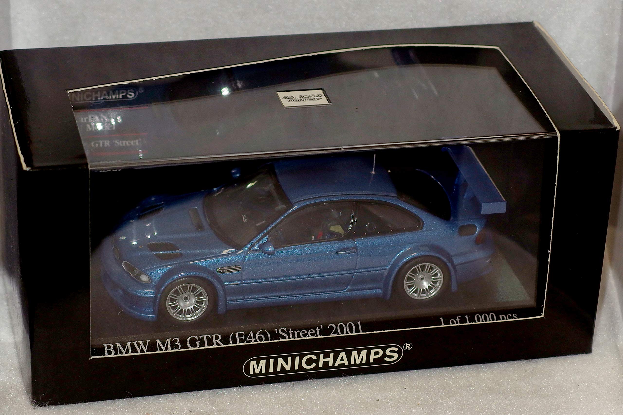 Minichamps M3 GTR E46 Street 2001 l'esprit de la légende sur votre étagère