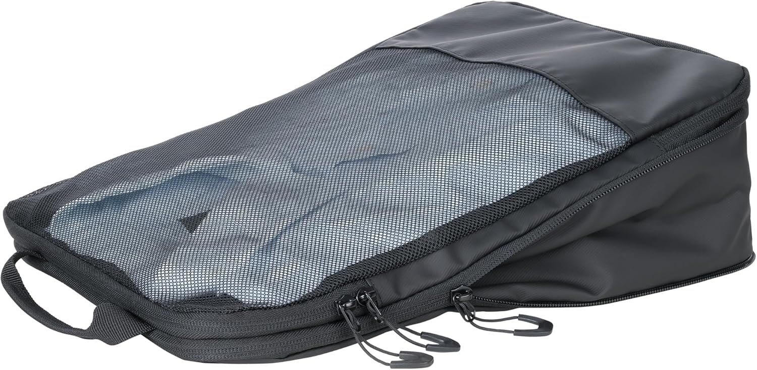 Travel Compression Bag Set - TROIKA Black Packing Cubes - 3 Pack Bags with Additional Compression Zip for Space-Saving Packing of Clothes in Suitcase & Backpack, black, 39,5 x 27,5 x 3,7 cm