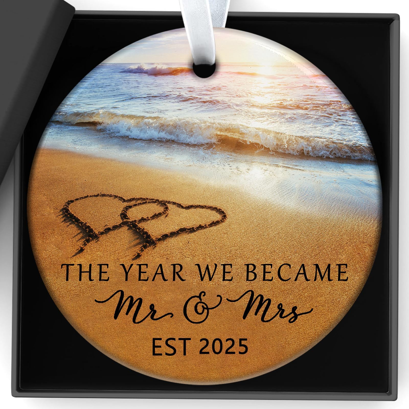 Qylazune White, Silver Wedding Gifts For Couples, Mrs 1St Married Xmas Ornament Bridal Shower Gifts And Double Sided The Year We Became Mr & Mrs Married Ornament 2025 Mr Bachelorette Gifts For Bride To Be Newlyweds Her