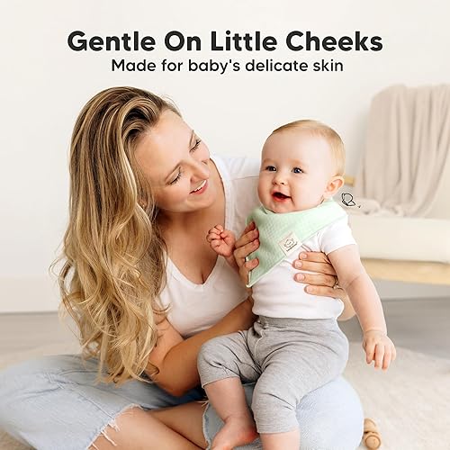 Miniatura 277 de KeaBabies 8 unidades de baberos tipo bandana orgánicos para niñas - Baberos tipo triángulo súper absorbentes para bebés que babean y están en