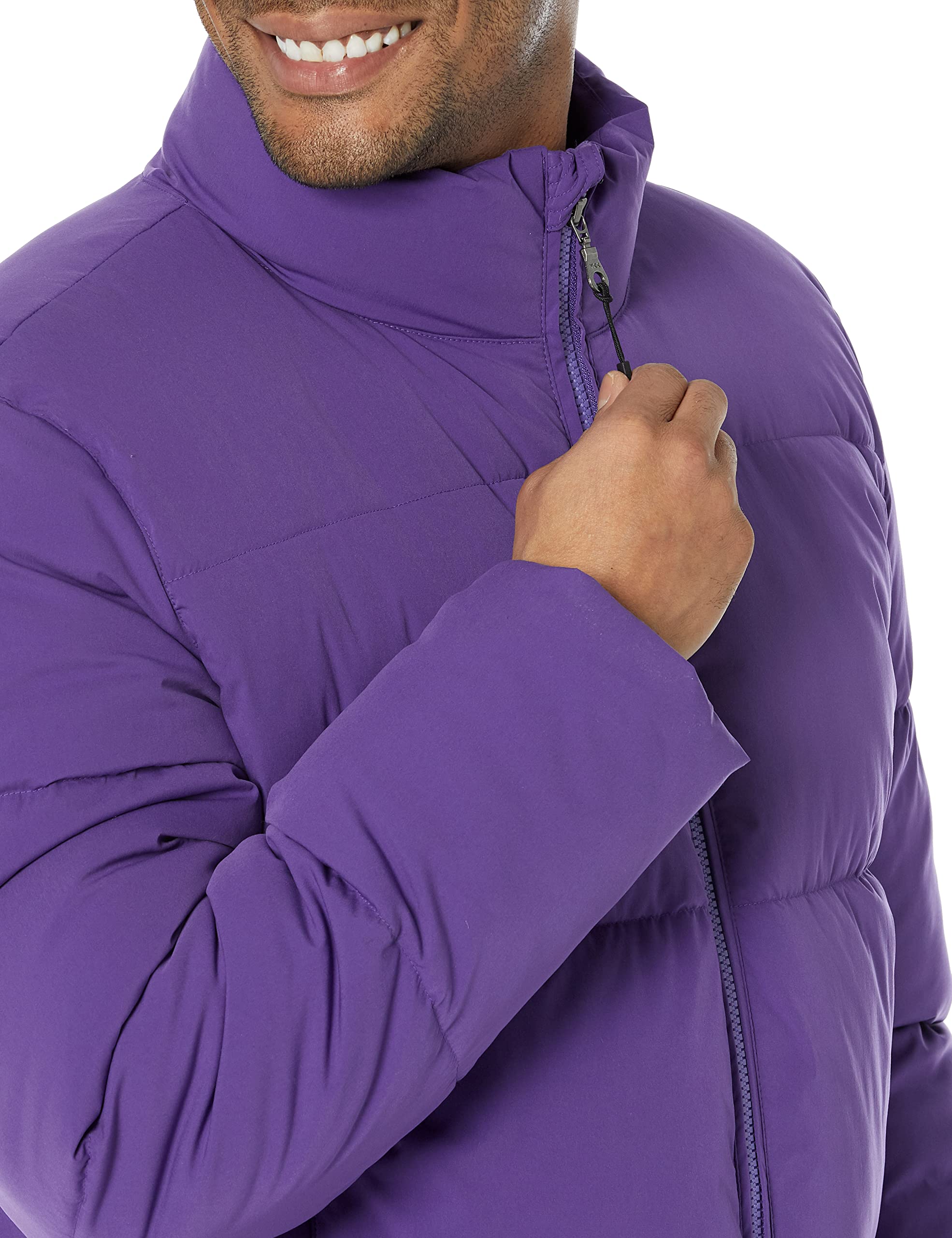 Amazon Essentials Hombre Abrigo Acolchado y Grueso con Cuello Redondo (Disponible en Tallas Grandes y Largos Especiales)