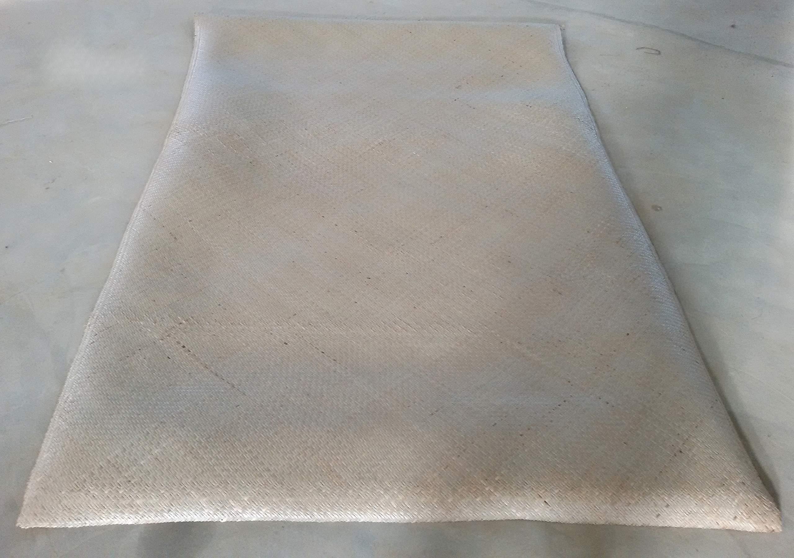 Met/Weaving mat/Rattan/Bent/Pirambu/Chataee/Chatai/Carpet/Chat/Sital pati for Summer Season Double Size Natural Bethu(Cane) Maduri | Colour Off White | Size 7 x 4.5 feet |