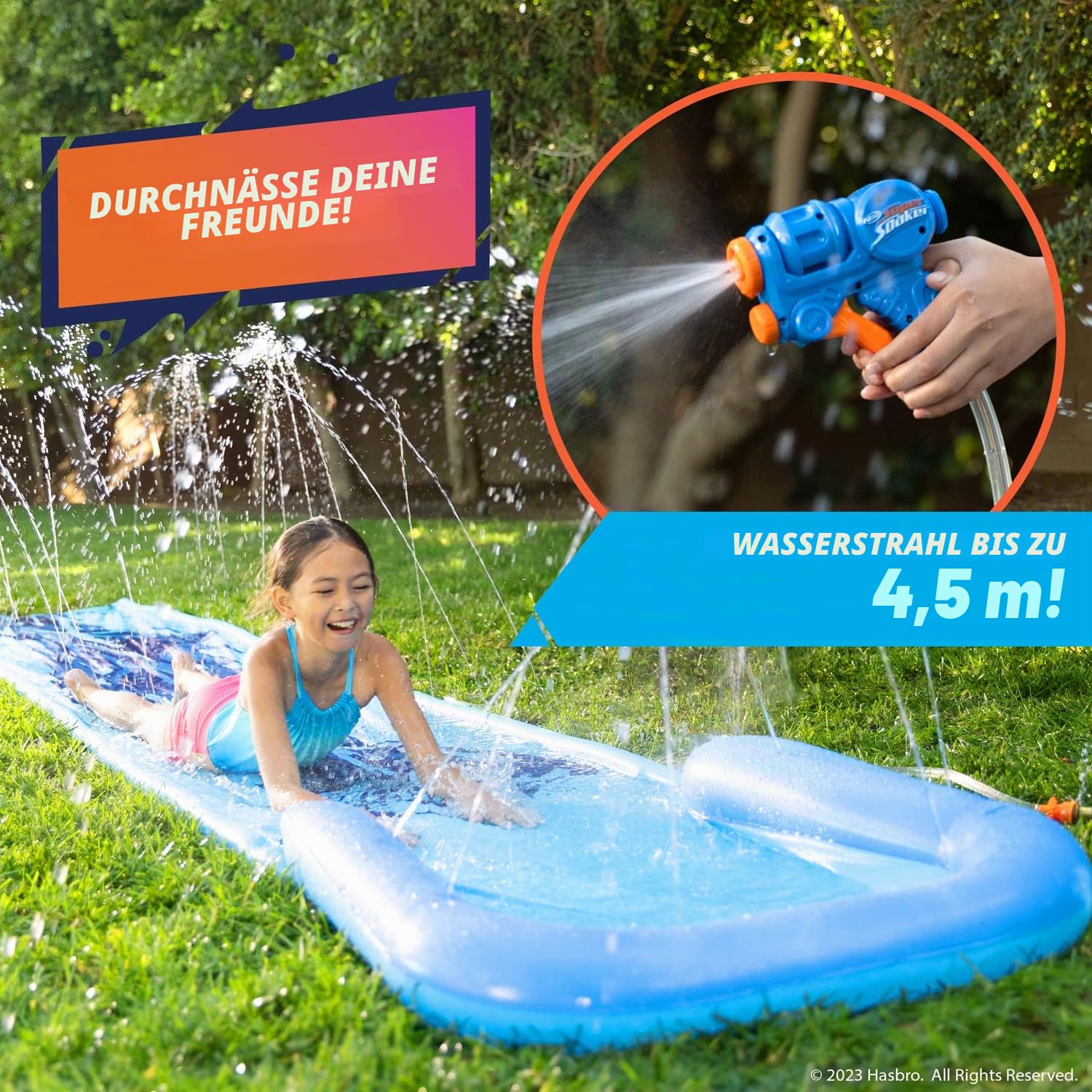 NERF Super Soaker Blast Wasserrutsche - Die ultimative 4,6 m Outdoor-Rutsche für Kinder - Inklusive extra Wasserblaster