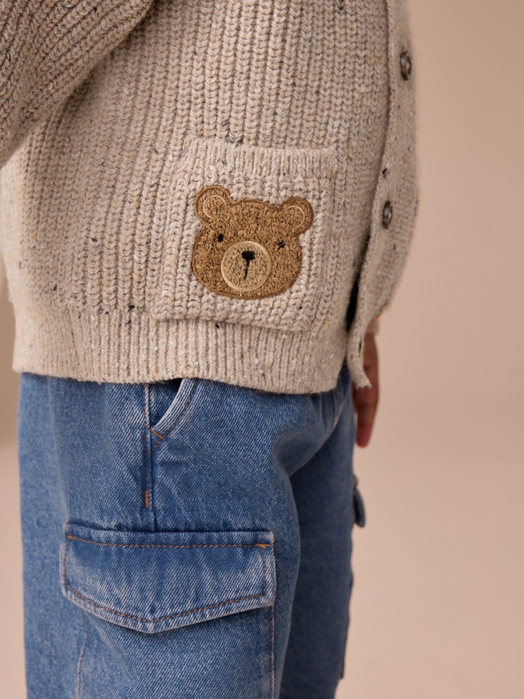 NEXT Jungen Standard Strickjacke aus 100% Baumwolle mit Figuren 62-122