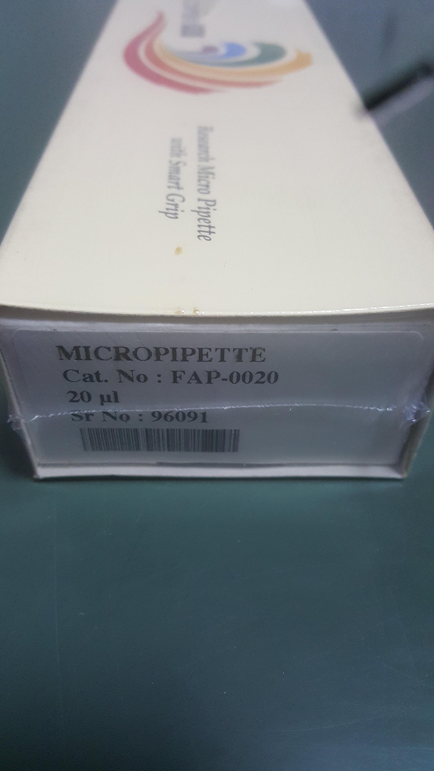 Pipeta de laboratorio de volumen fijo 20 ul