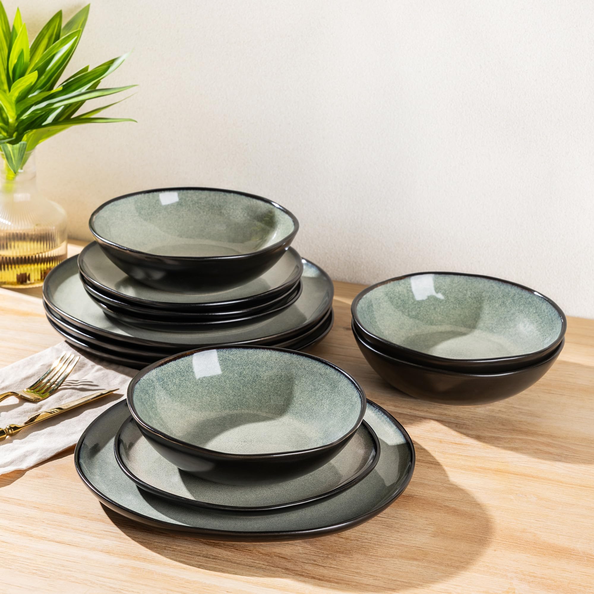 Ceramic Dinnerware Sets,Handmade Reactive Glaze Stoneware Plates and Bowls Sets,Highly Scratch Resistant | Dishwasher & Microwave Safe Dishes Set,Service for 4 (12pc)