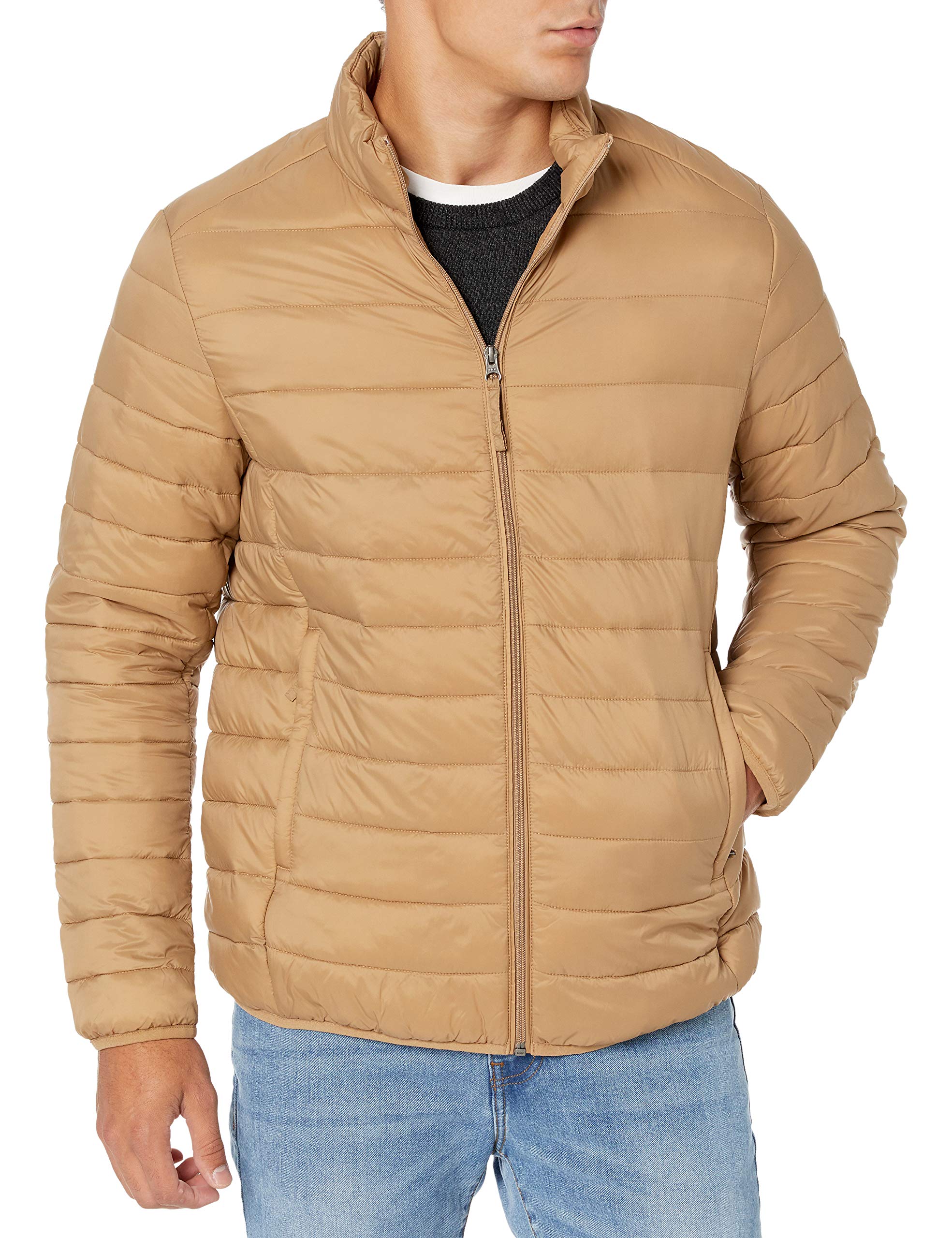 Photo 1 of Amazon Essentials Men's Packable Lightweight Water-Resistant Puffer Jacket X-Large Camel