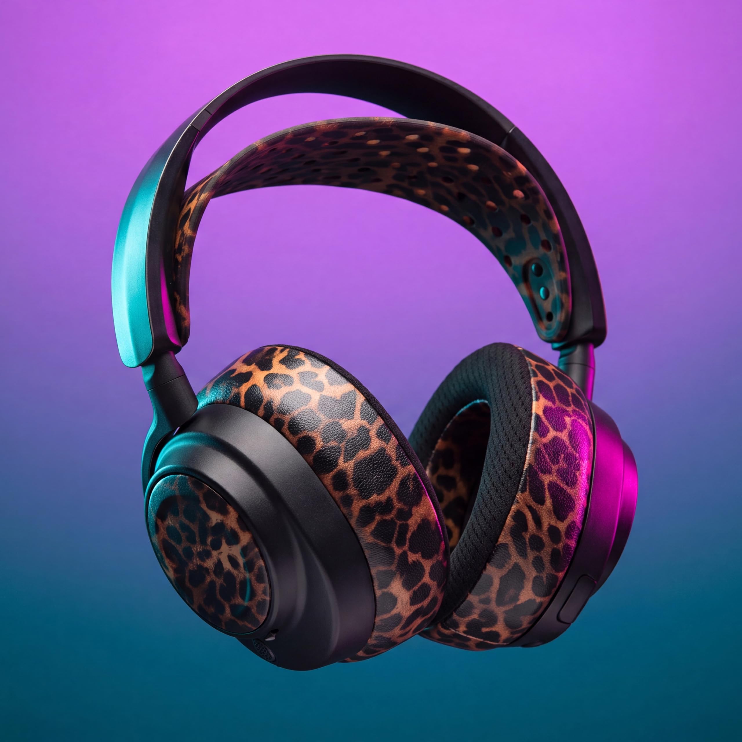 WC Modkit V2 Nova Pro Wireless, Pro Omni ed Elite - Cuscinetti in gel, fascia extra larga e piastre laterali per Arctis Nova Pro Wireless, Nova Elite e Nova Pro Omni di Wicked Cushions | Leopard