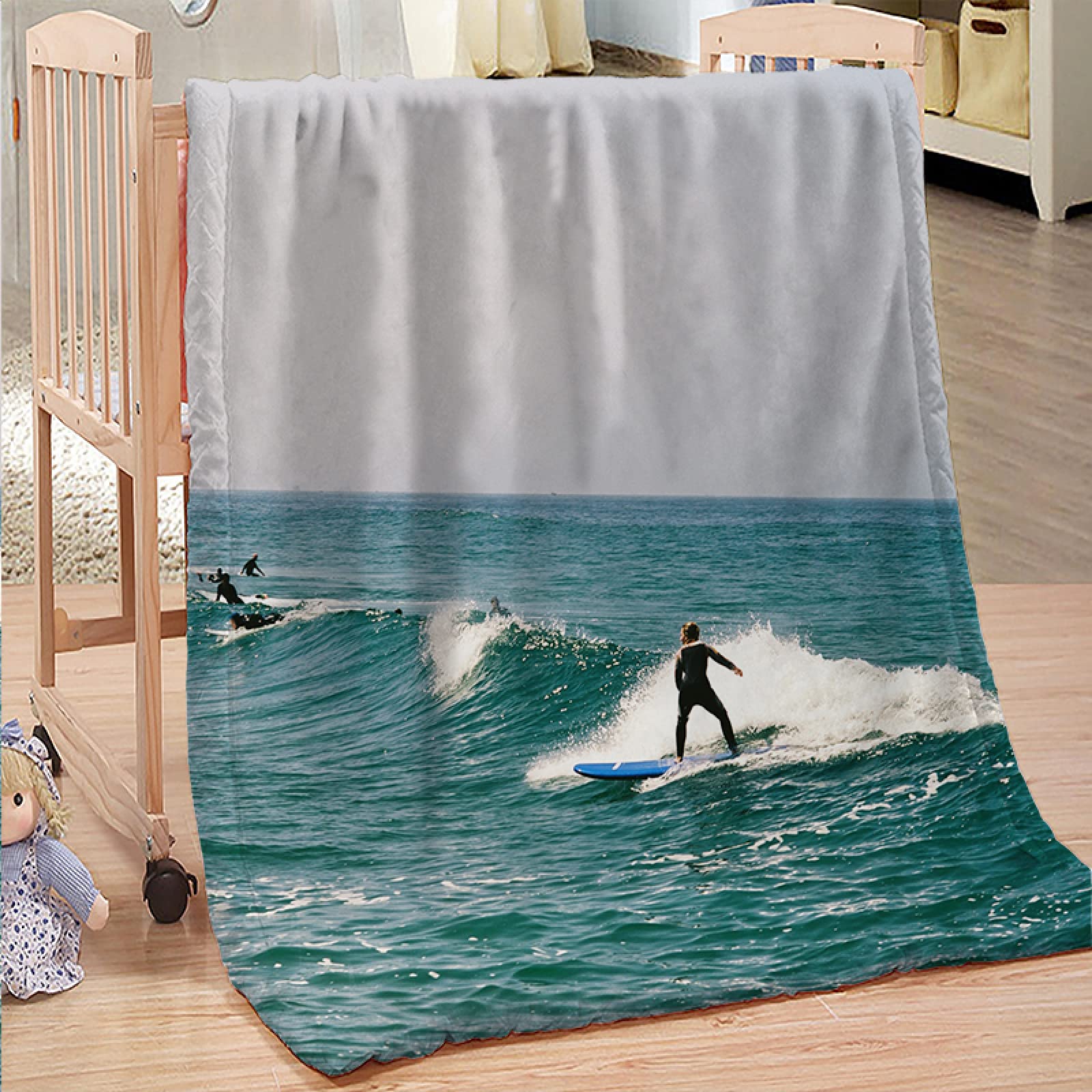 Couverture polaire enfant jaune pour protéger du froid en voyage