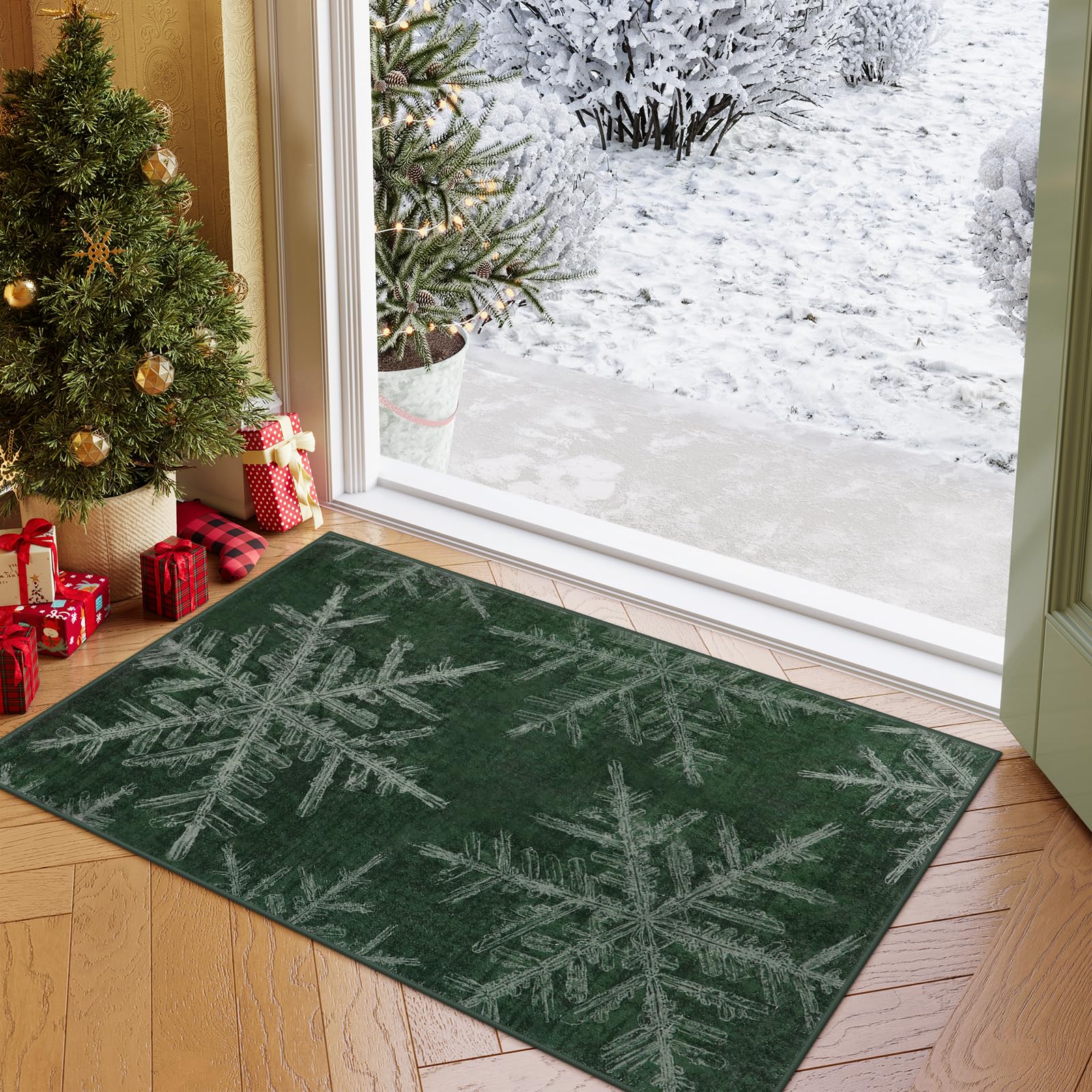 Lahome Snowflake Christmas Kitchen Rugs, 2x3 Washable Christmas Door Mat Indoor Non Slip Green Rugs for Entryway, Soft Small Rugs Holiday Decor Carpet