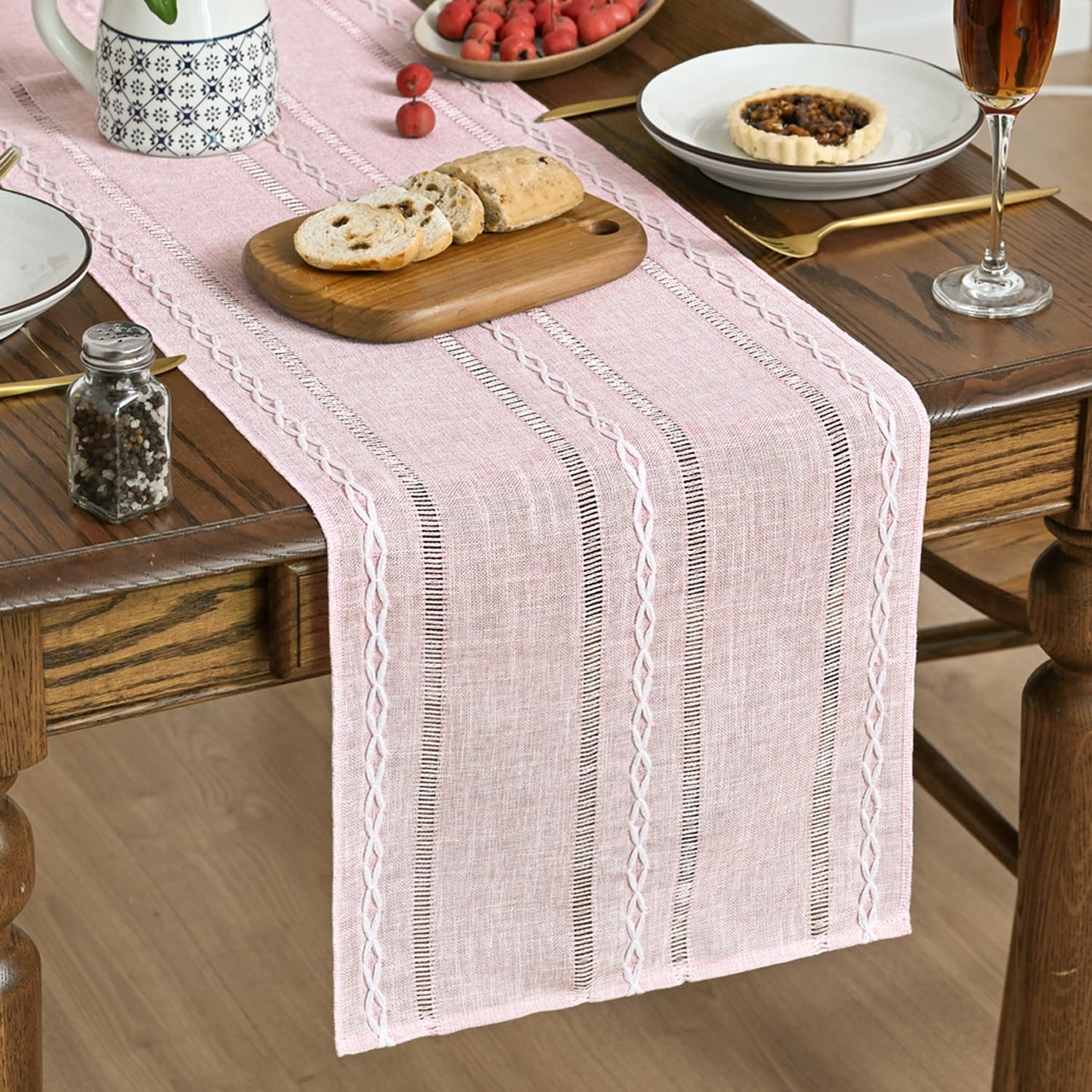 Artoid Mode Pink Rustic Farmhouse Hollow Boho Table Runner 33x183 cm