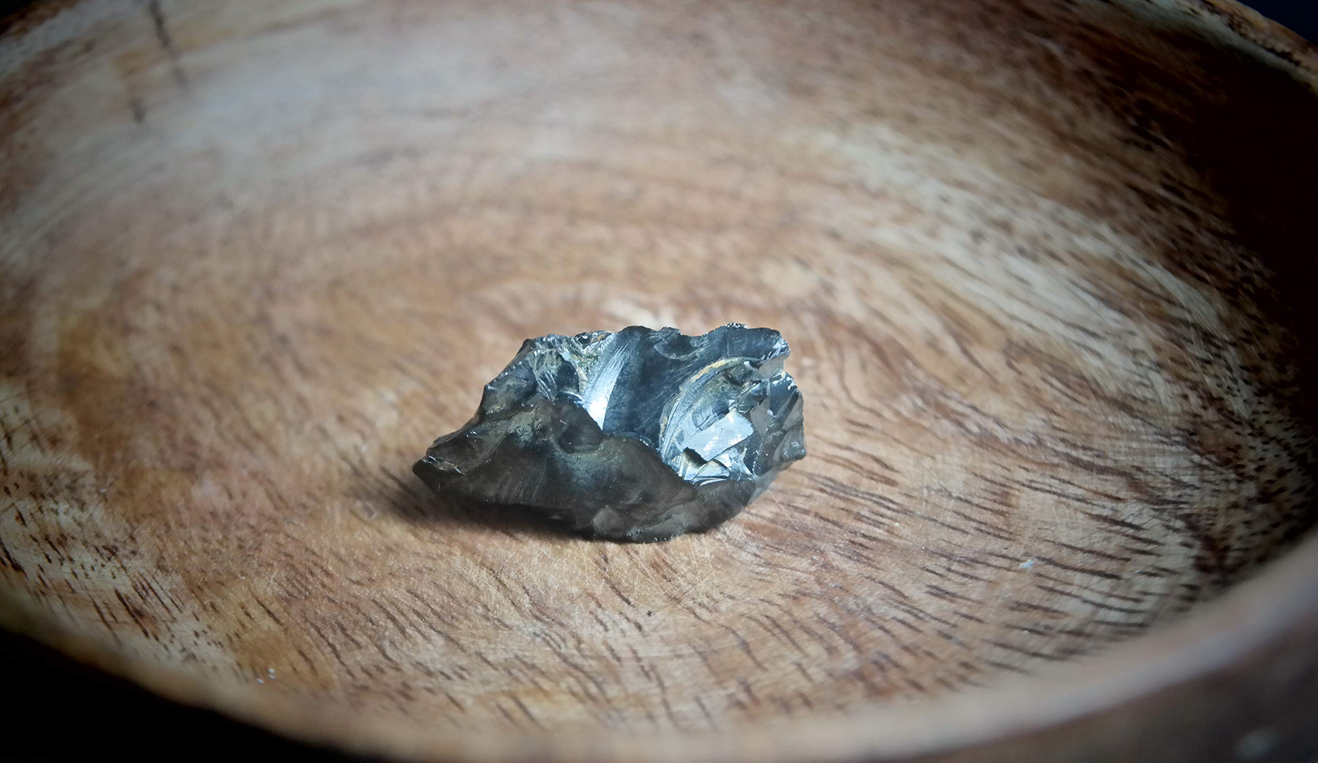 Set Di 3 Pastiglie Adesive In Shungite Naturale – Protezione Dalle Onde Elettromagnetiche Per Cellulare, WiFi E Dispositivi Elettronici