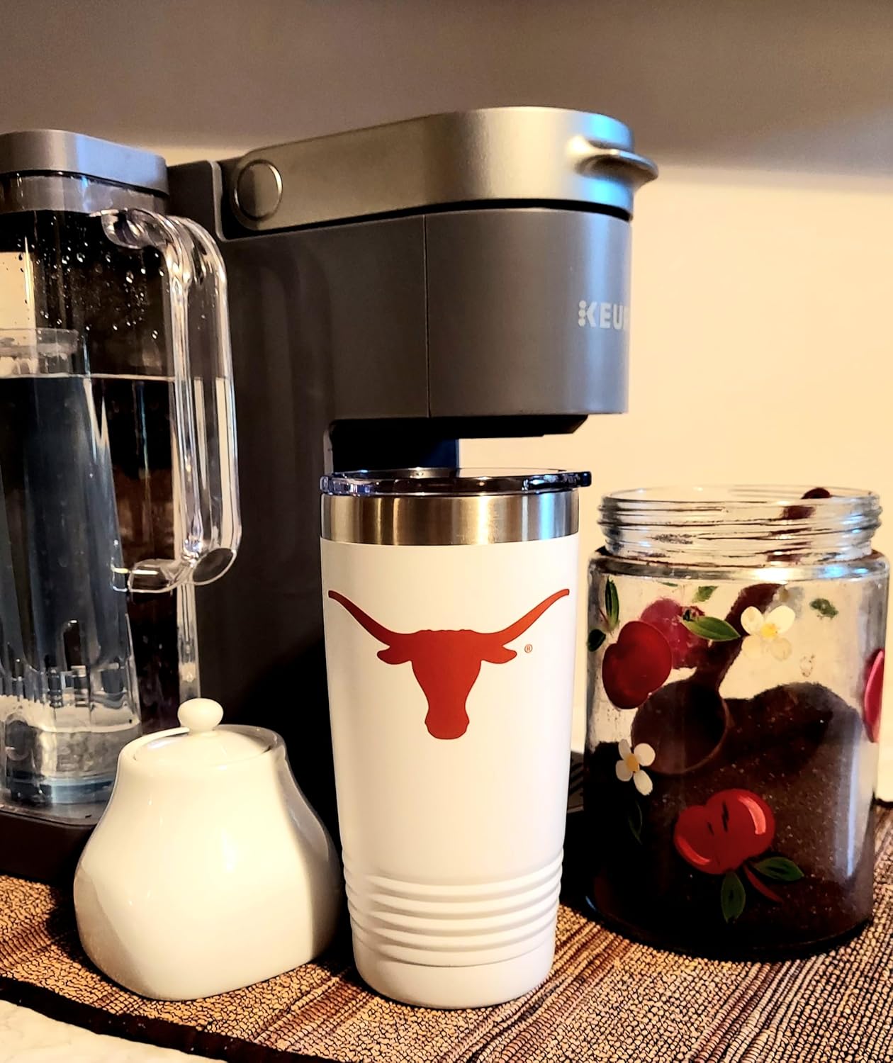 Game Day Outfitters University of Texas 20oz White Travel Tumbler- Stainless Steel Double Walled Beverage Tumbler with Acrylic Lid- UTA Longhorns Drinkware For Office, Home, Auto, Campus - Image 5