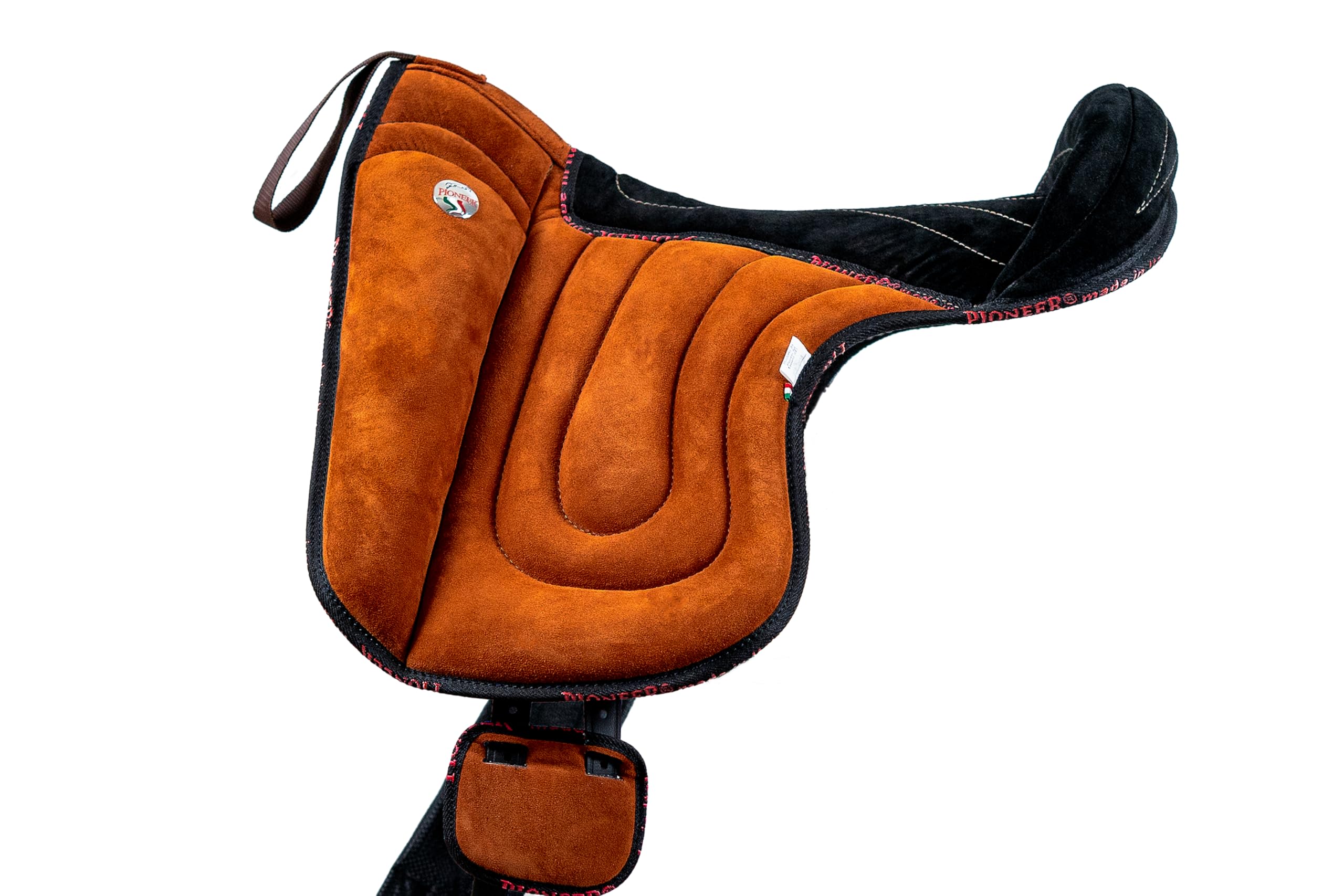 PIONEER Selle Cheval en Daim pour Monte Naturelle, Selle d'Équitation Bareback 50X45 cm avec Rembourrage en Ouate et Mousse à Mémoire, Fabriquée en Italie - Sangle en Néoprène - Marron