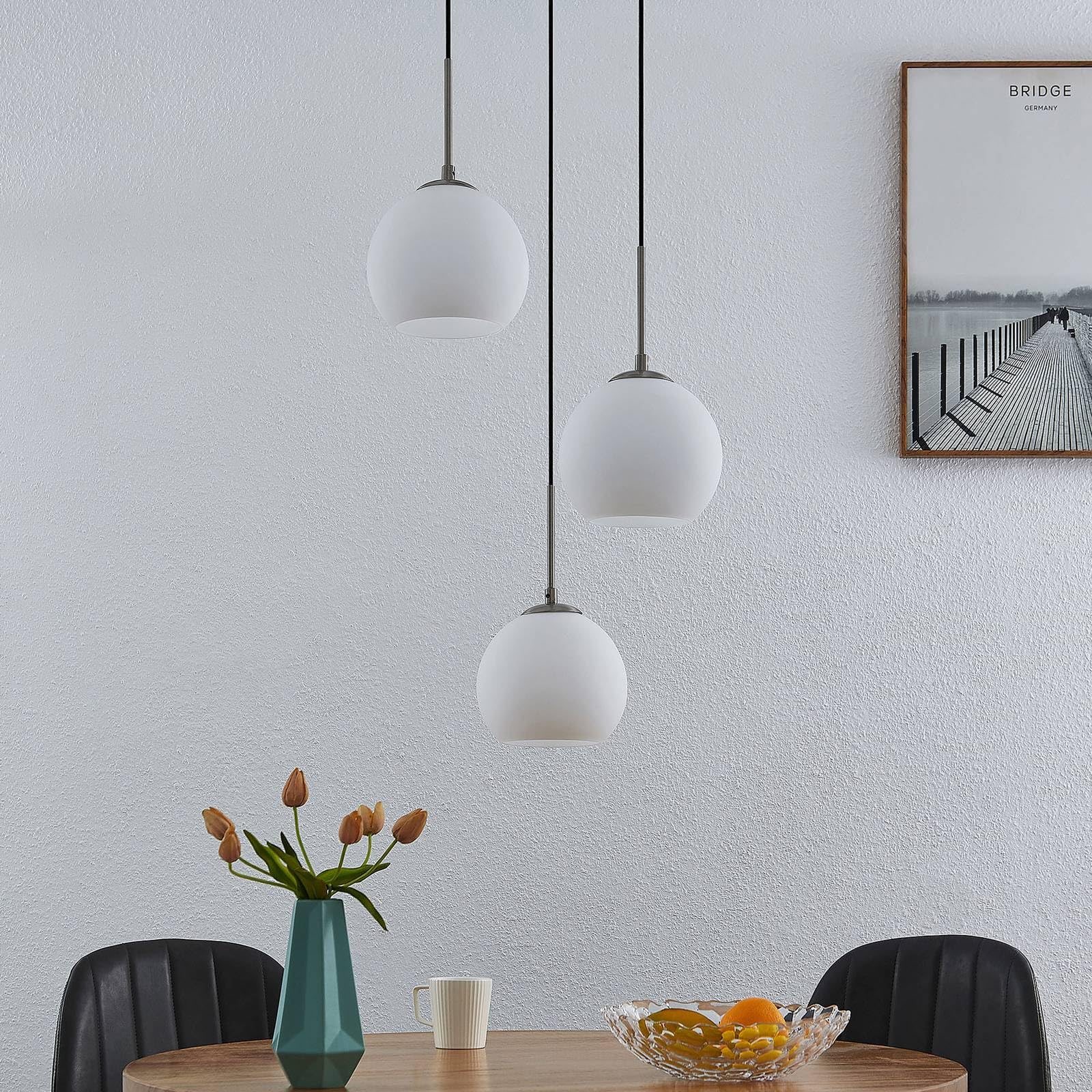 Lindby Pendelleuchte Jurian (Modern) in Weiß aus Glas (3 flammig, E27) - Deckenlampe Esstischlampe Hängelampe Hängeleuchte Wohnzimmerleuchte