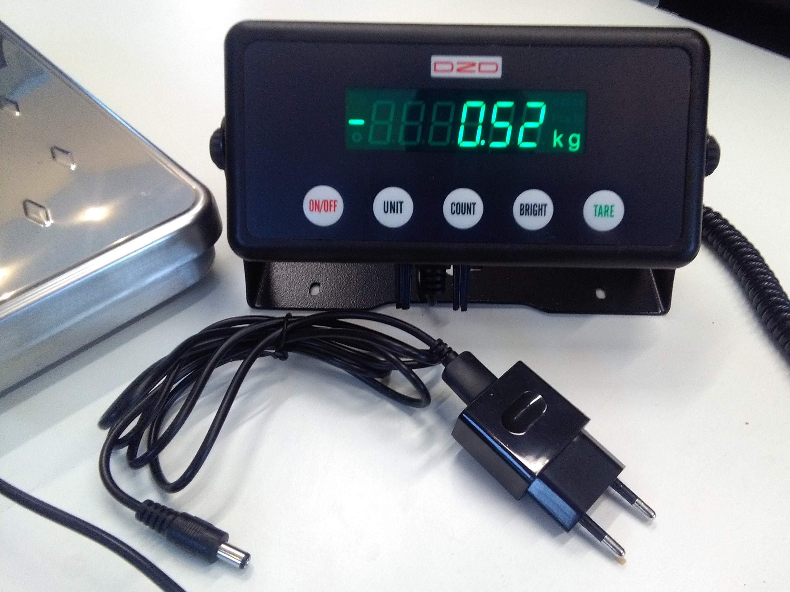 Pèse-colis Bluetooth Plate-forme LED 27 cm x 27 cm 100kg/200kg DJ-SA