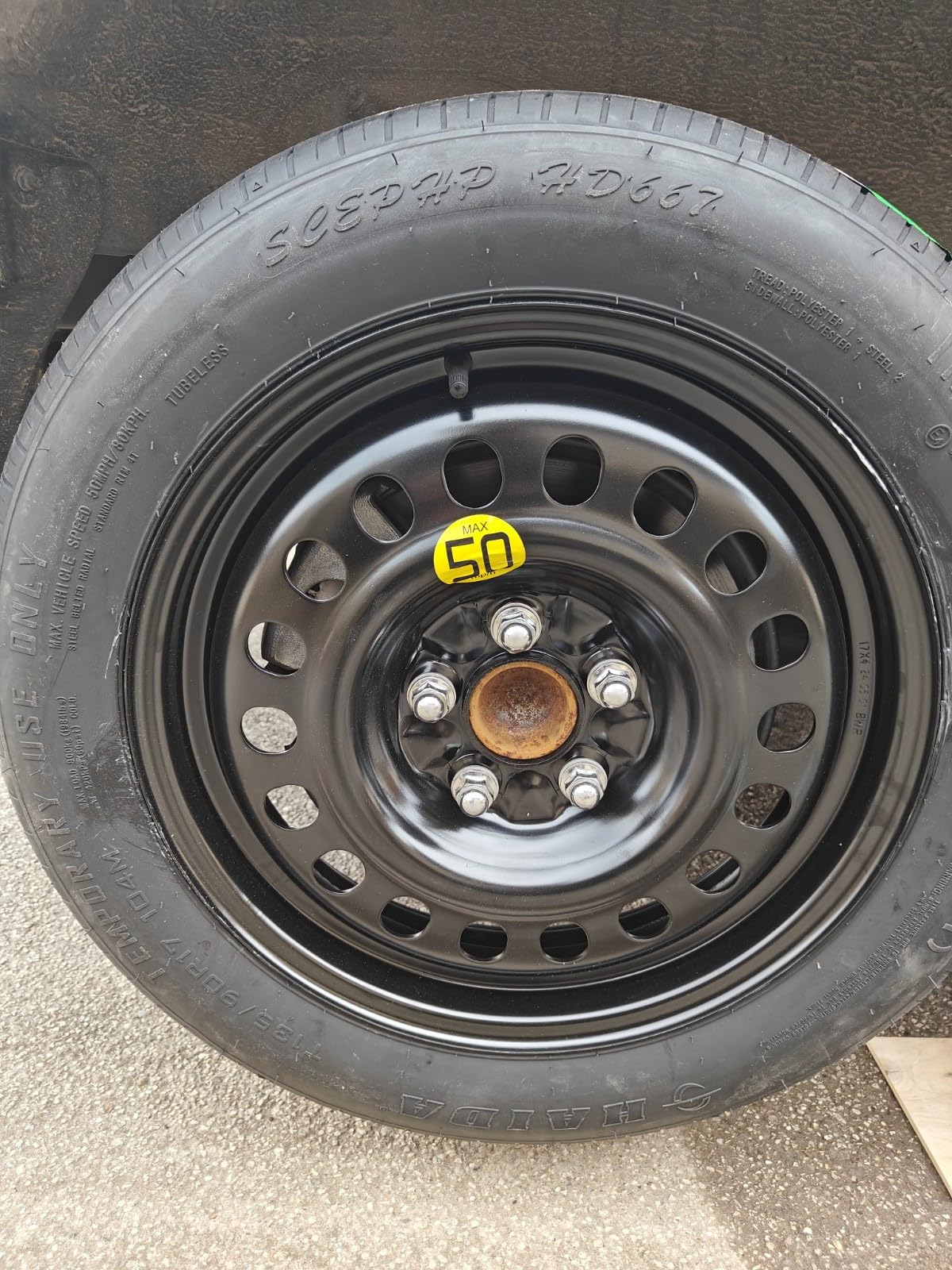 Kit rueda de repuesto 17" compatible con Kia Sportage con gato, llave, tornillo, guantes y bolsa 135/90R17