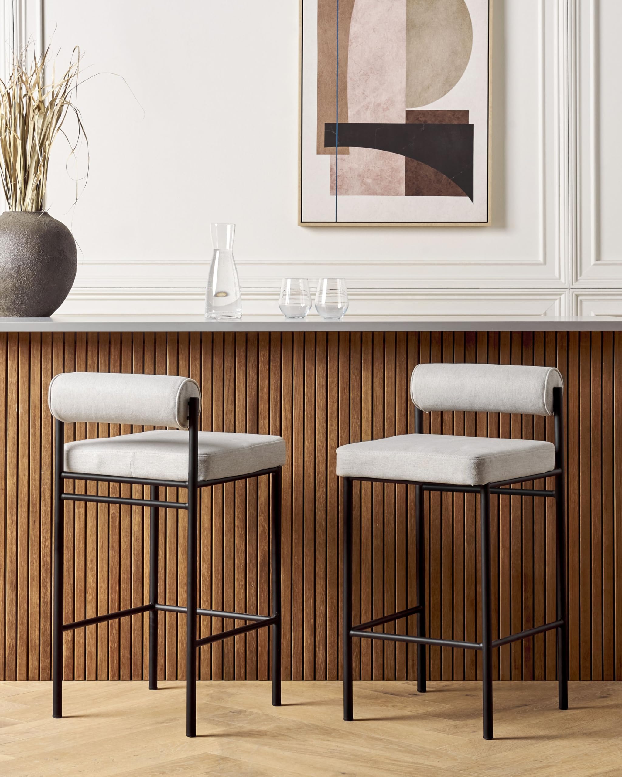Beliani Barstuhl 2er Set Stoff grau niedrige Lehne Metallgestell Fußstütze Retro Amaya