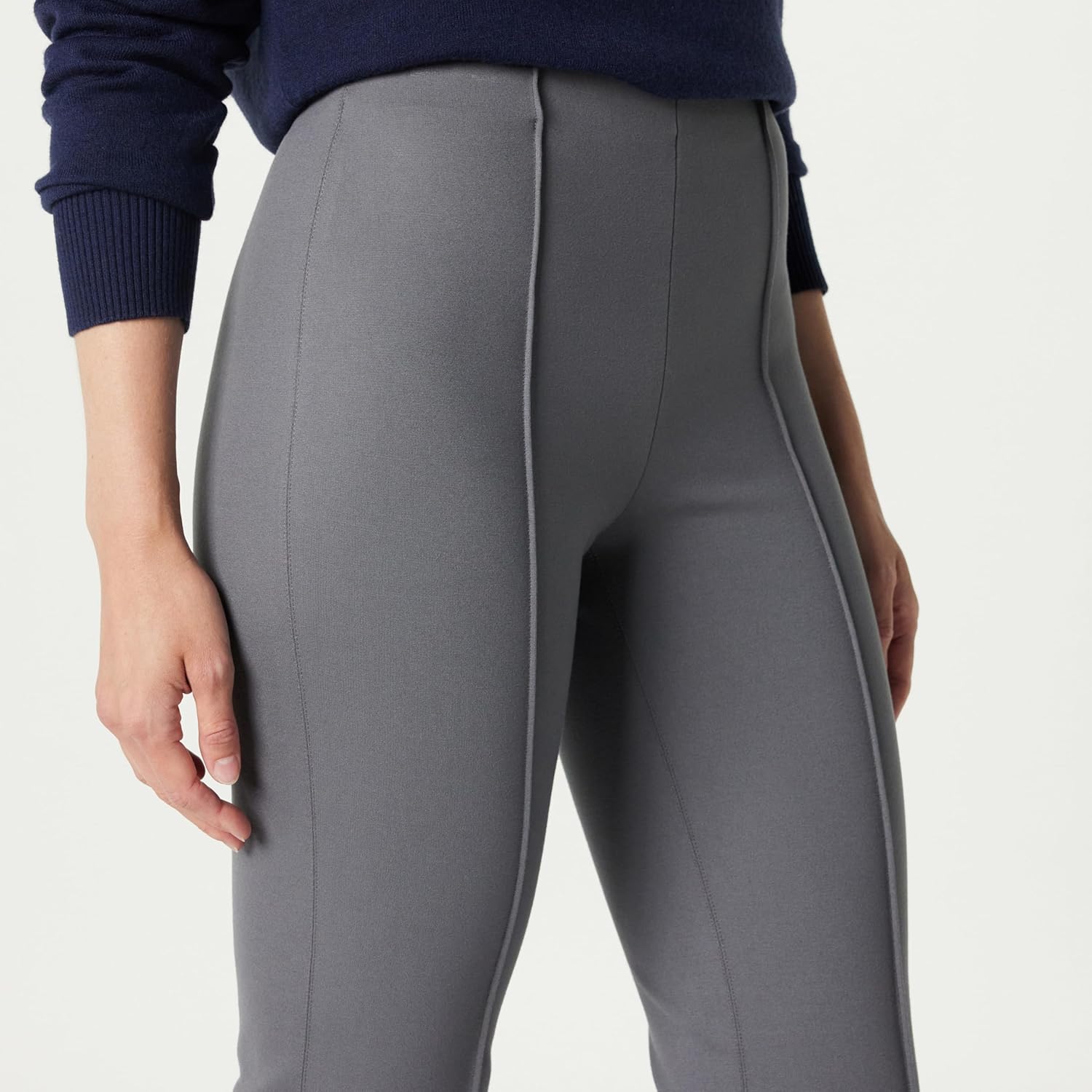 The Drop Women’s Kristy Ponte Kick Crop - Image 3