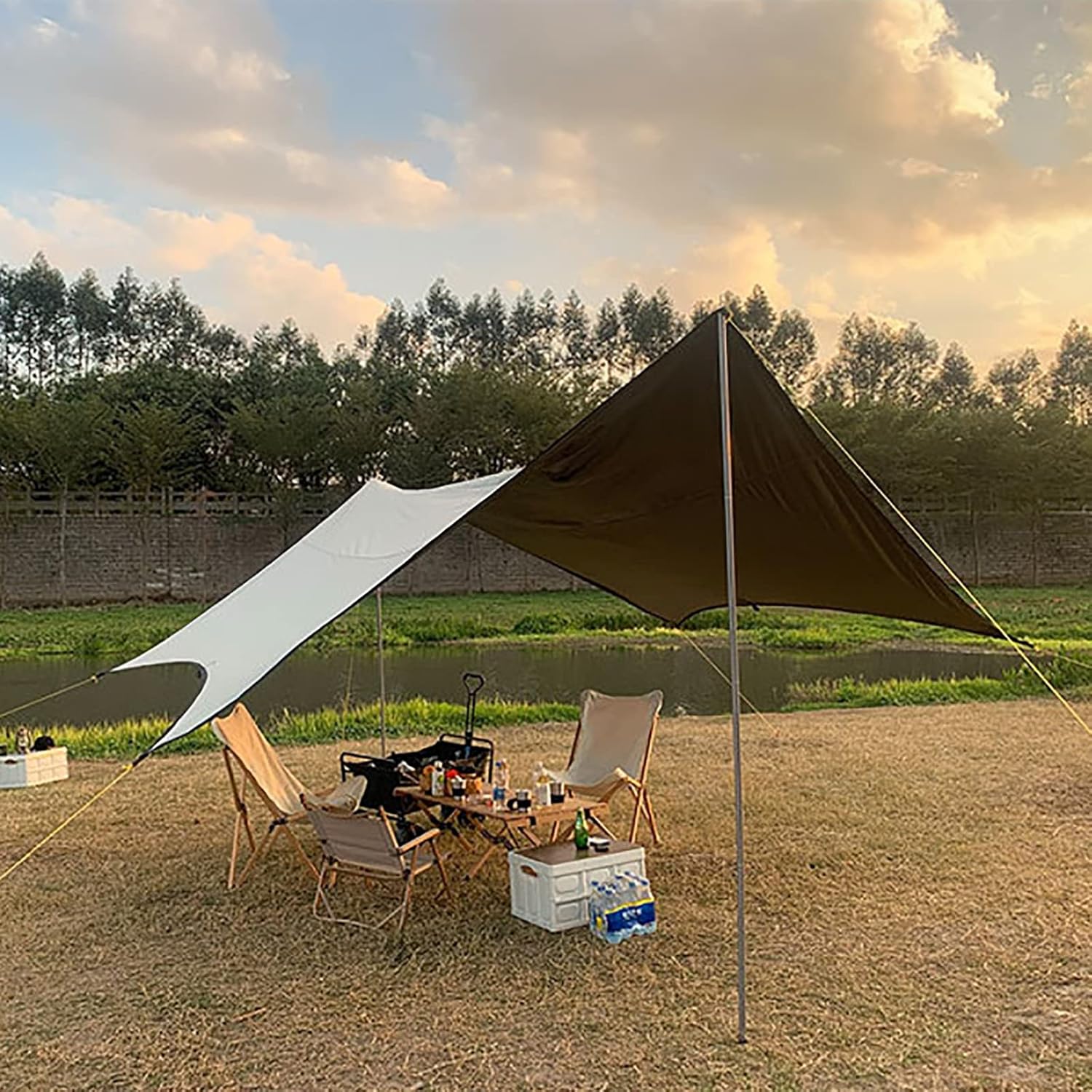 Camping Tent Tarp 16 x 15 ft Portable Hammock Rain Fly for Camping, Heavy Duty Waterproof Camping Tarp, Multifunctional Outdoor Camping Traveling Awning with Included Stakes and Carry Bag