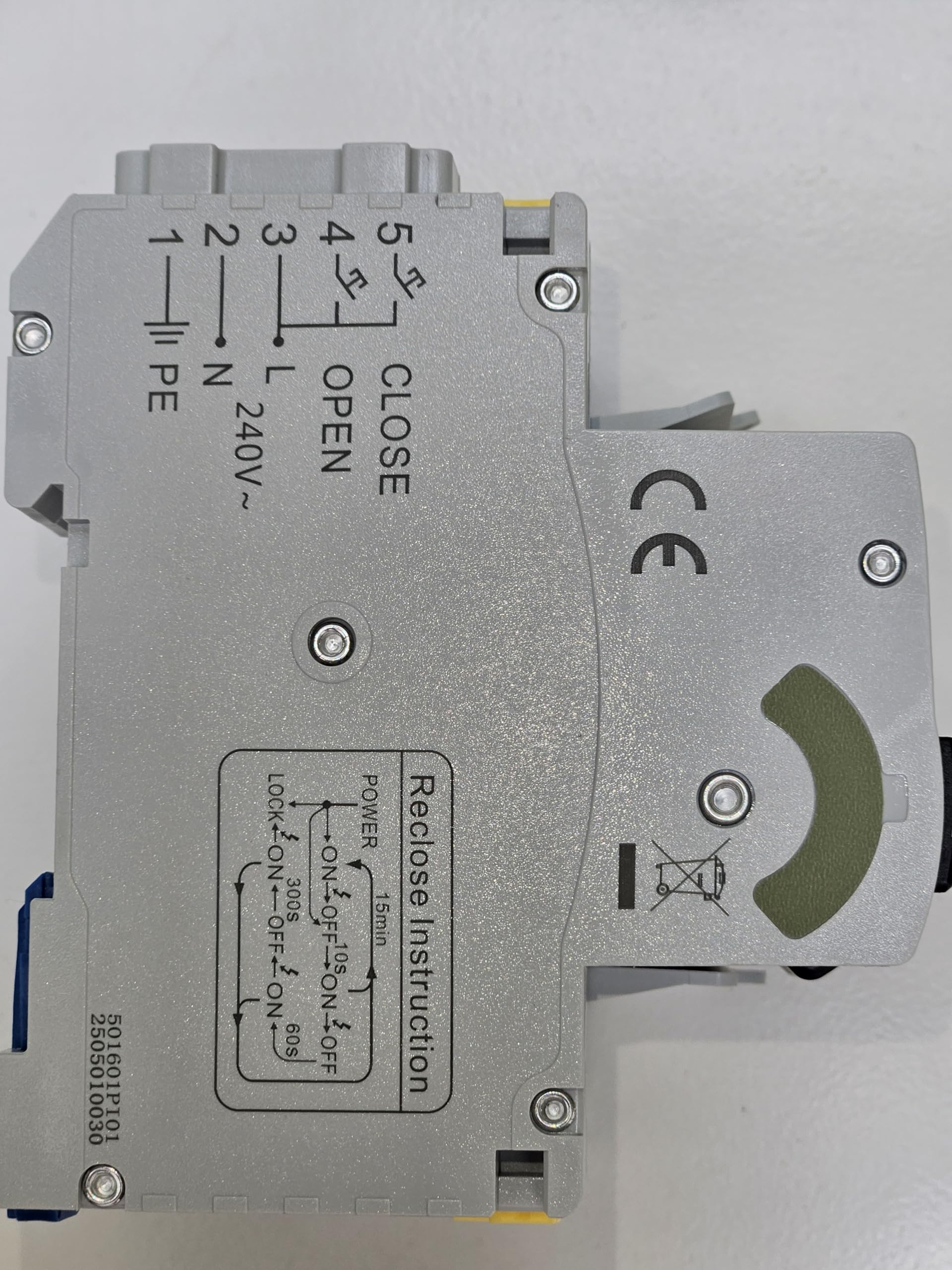 Differenziale Type F-SI |40 ampere|30mA|2 poli (N+F)| con certificazioni ufficiali e C E | (Type F-SI riarmante 40A 30mA)