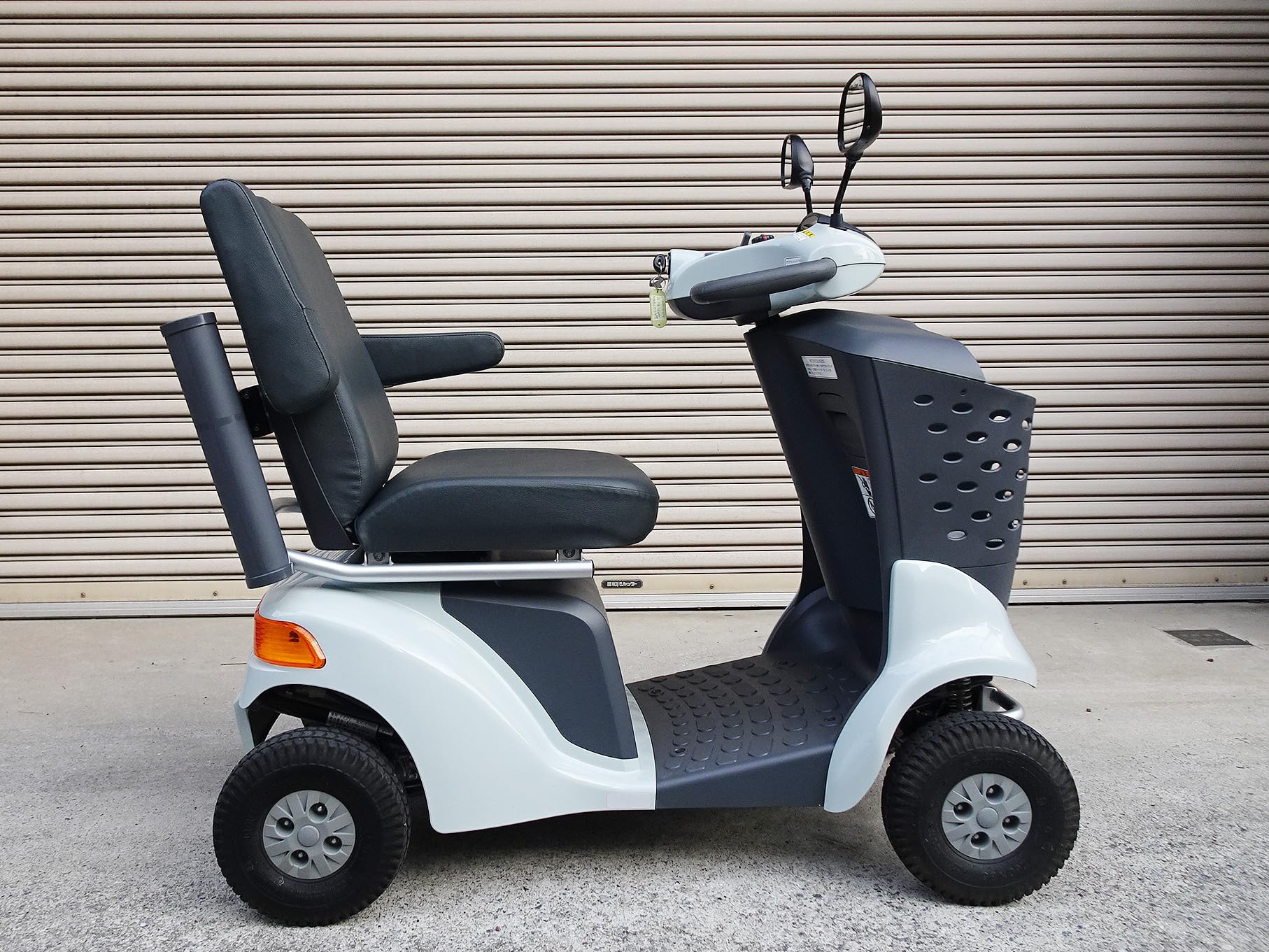 音声案内】ET4D9 2020年式 セニアカー