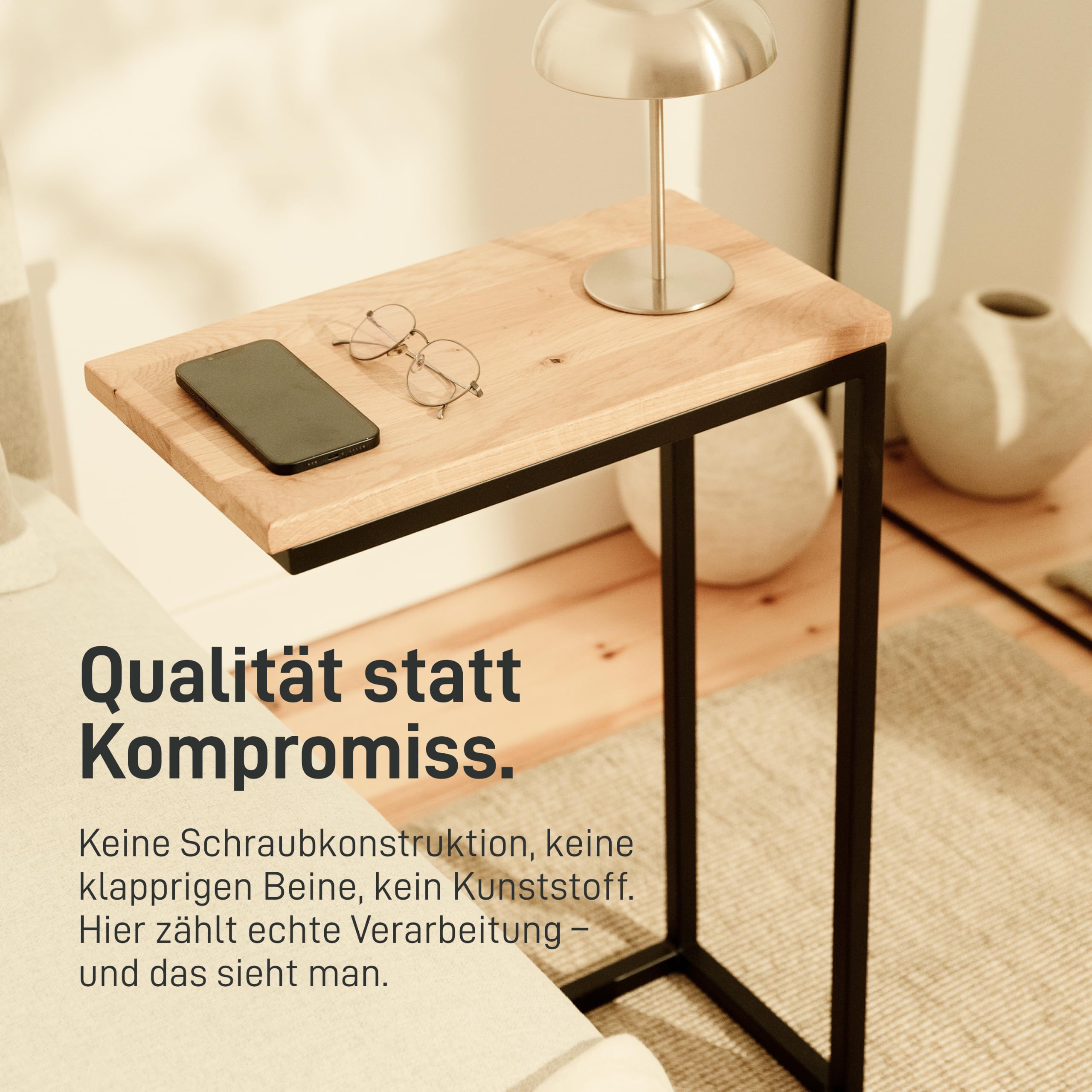 Natural Goods Berlin 1x Beistelltisch C-Form | Laptoptisch aus Metall und Holz | Couchtisch Sofa Kaffeetisch Sessel | praktische Ablage | Nachttisch Unterschieben (mit Tischplatte Eiche, Industrial)
