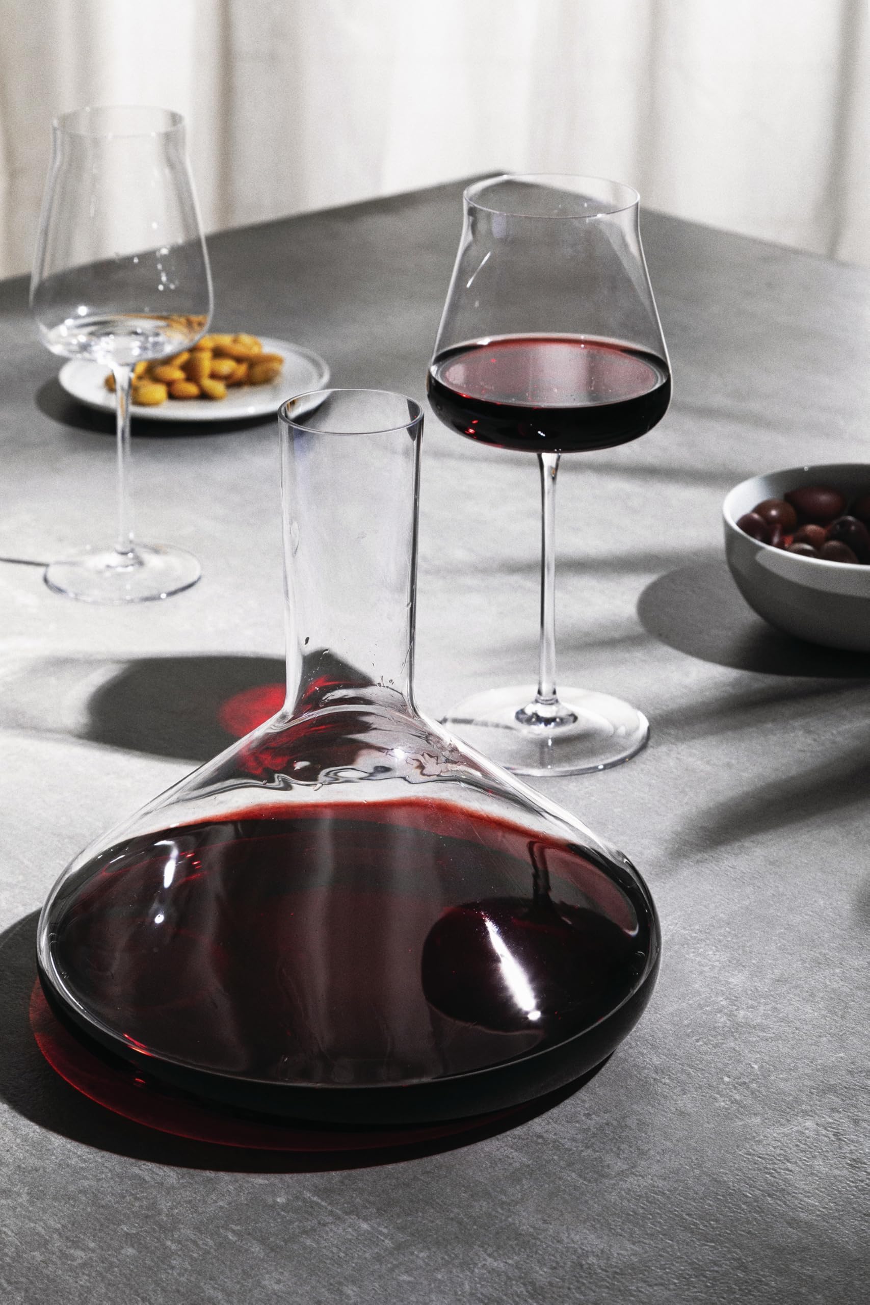 Alessi Eugenia NF09/4000 - Decanter di Design, Estetica Minimale, in Vetro Cristallino, 75 cl