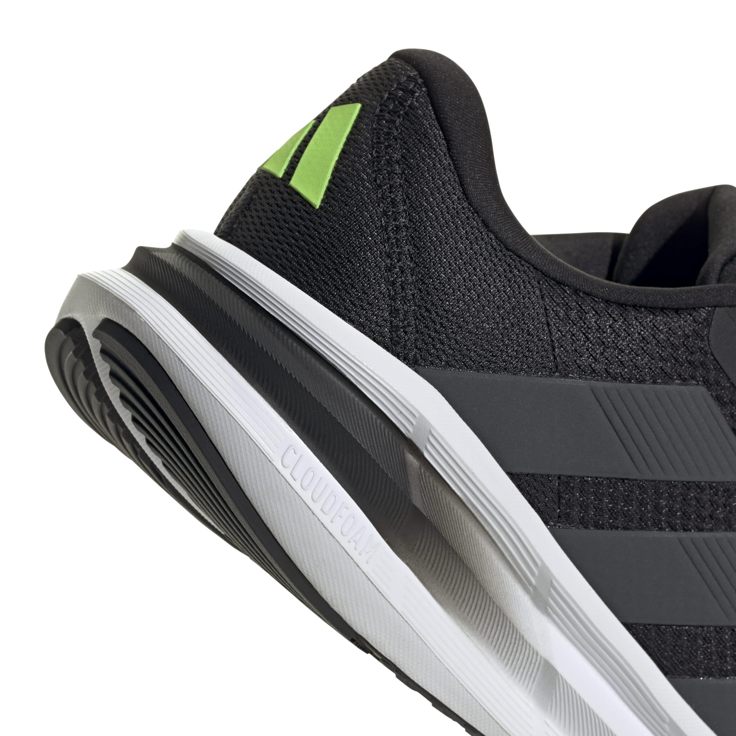 adidas GALAXY 7 M Erkek Yürüyüş Ayakkabısı CBLACK/CARBON/LUCLEM 42 2/3 EU